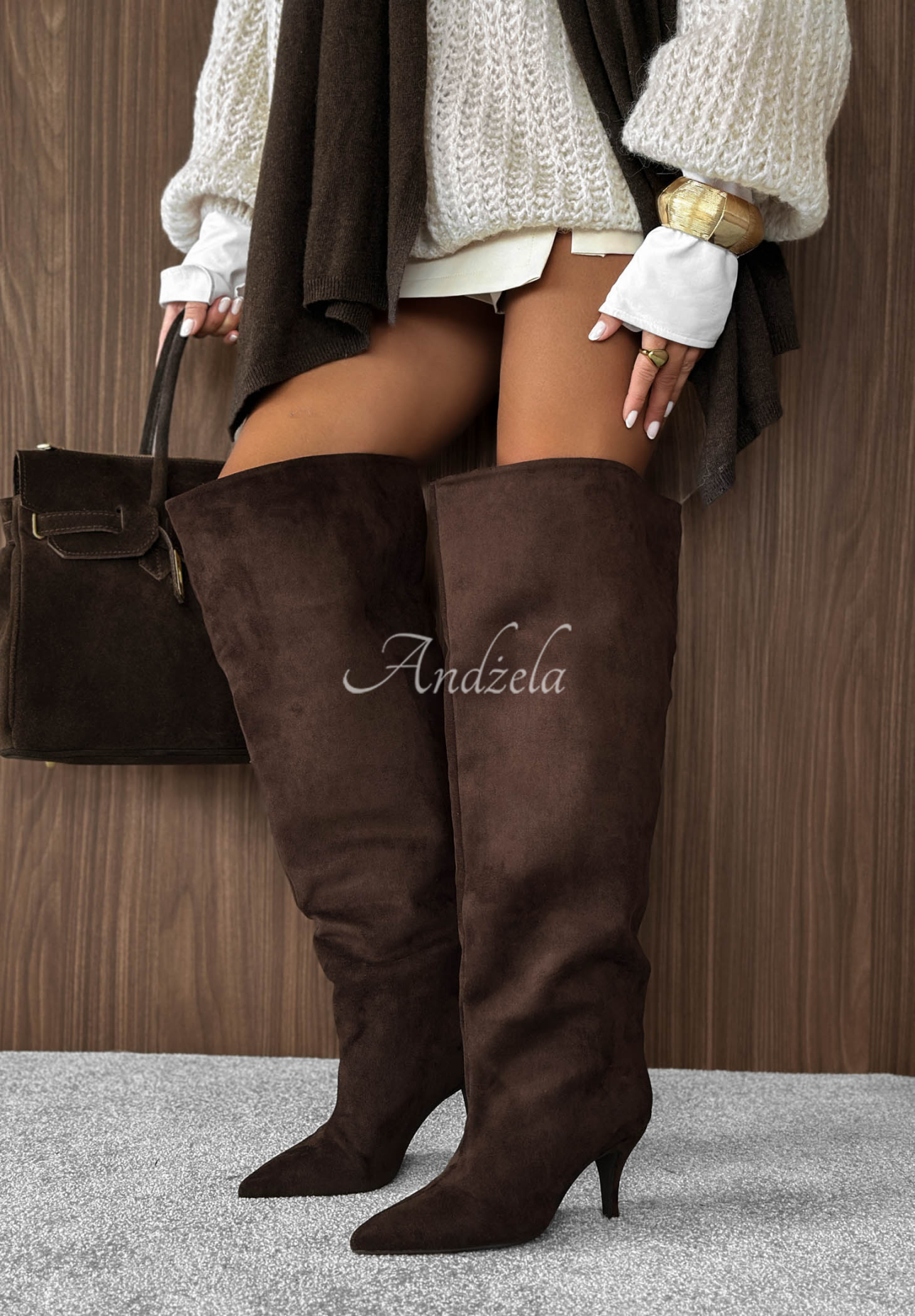 Lange Wildlederstiefel mit Stilettoabsatz Autumn Belle Schokoladenbraun