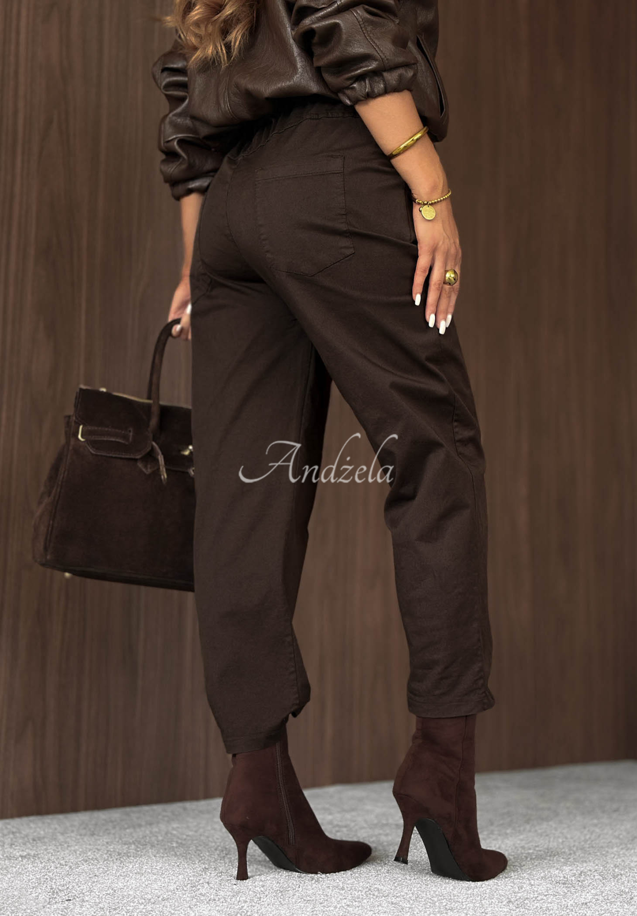 Baumwollhose im Mom-Fit mit Gürtel Casual Look Schokoladenbraun