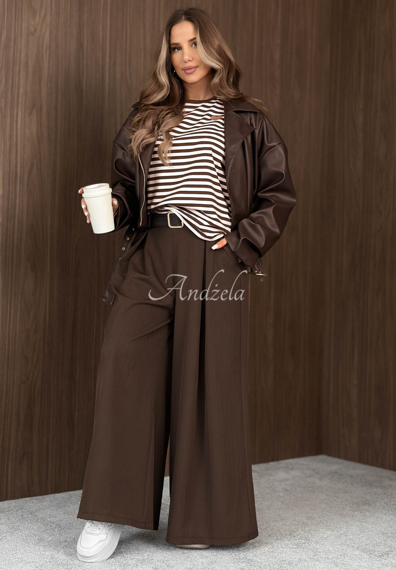 Langärmlige Baumwollbluse mit Streifen Lovely Heart Weiß-Schokoladenbraun