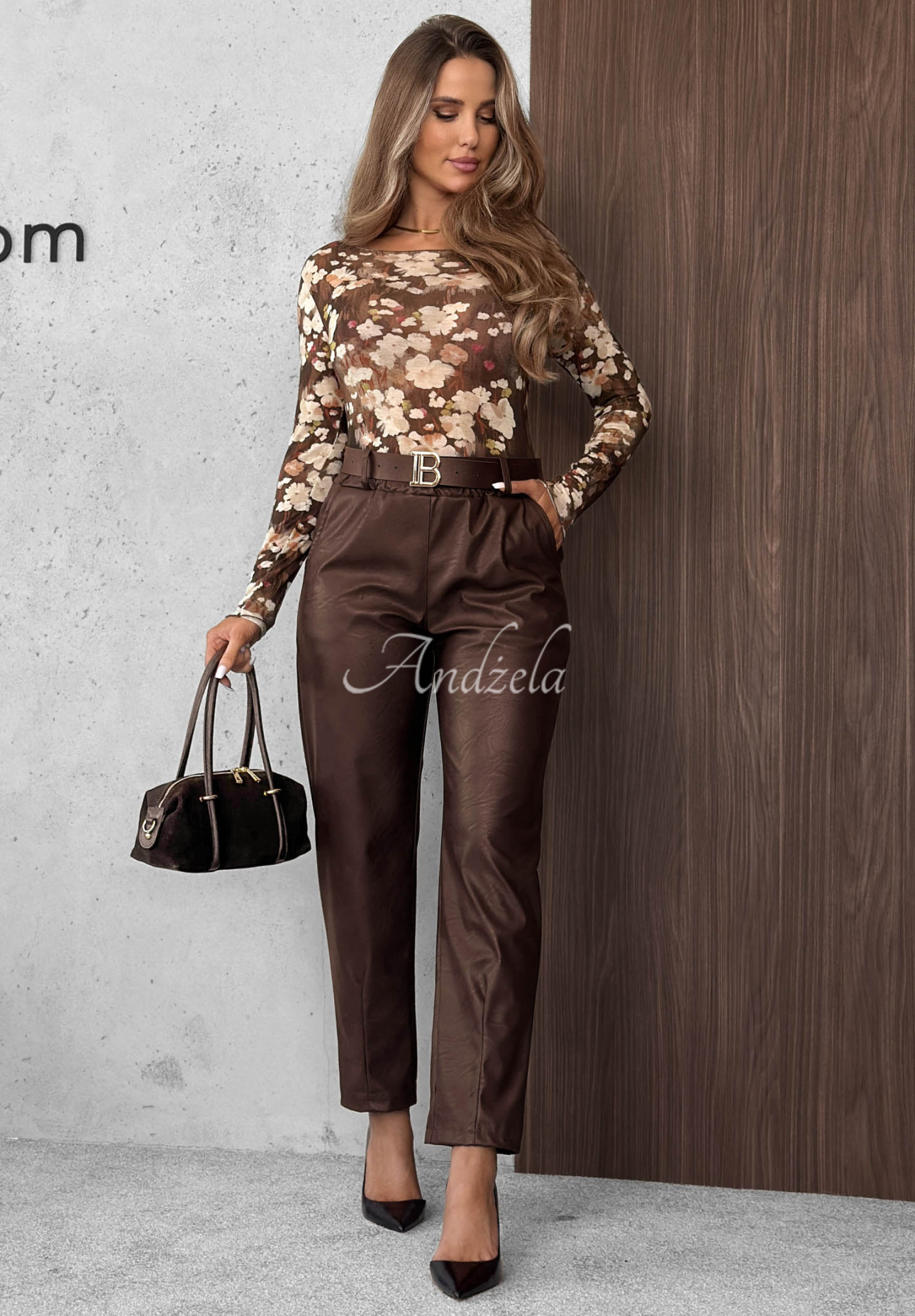 Lederhose mit Gürtel Hazy Hour Schokoladenbraun
