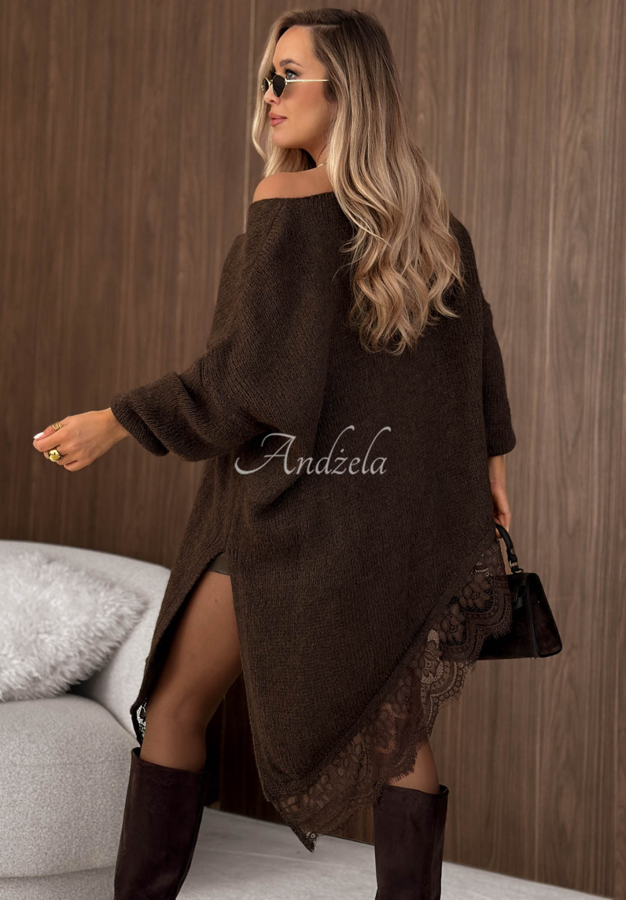 Asymmetrischer Spitzenpullover aus Wolle und Viskose Sweet Seduction Schokoladenbraun