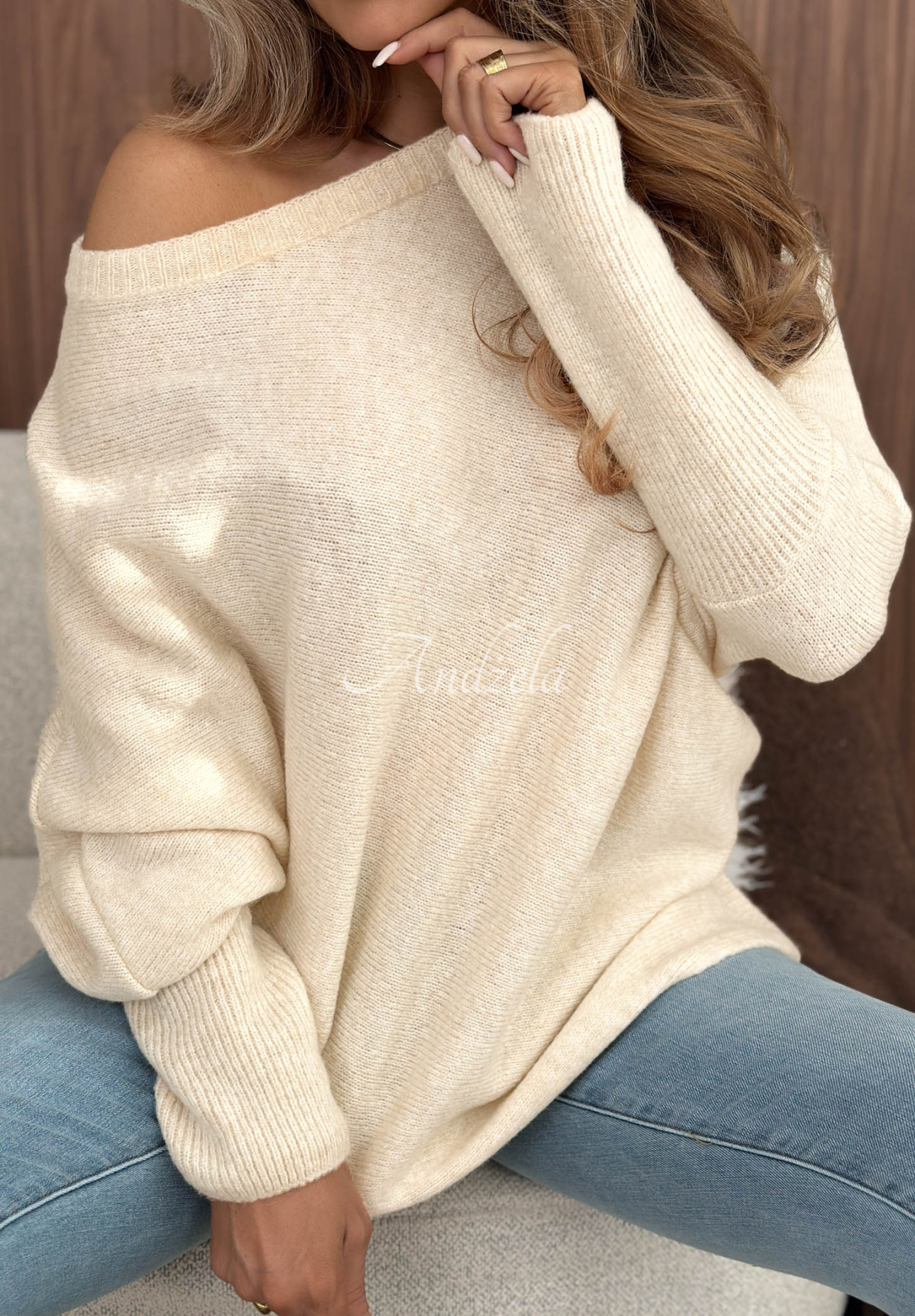 Asymmetrischer Wollpullover Unknown Number hellbeige