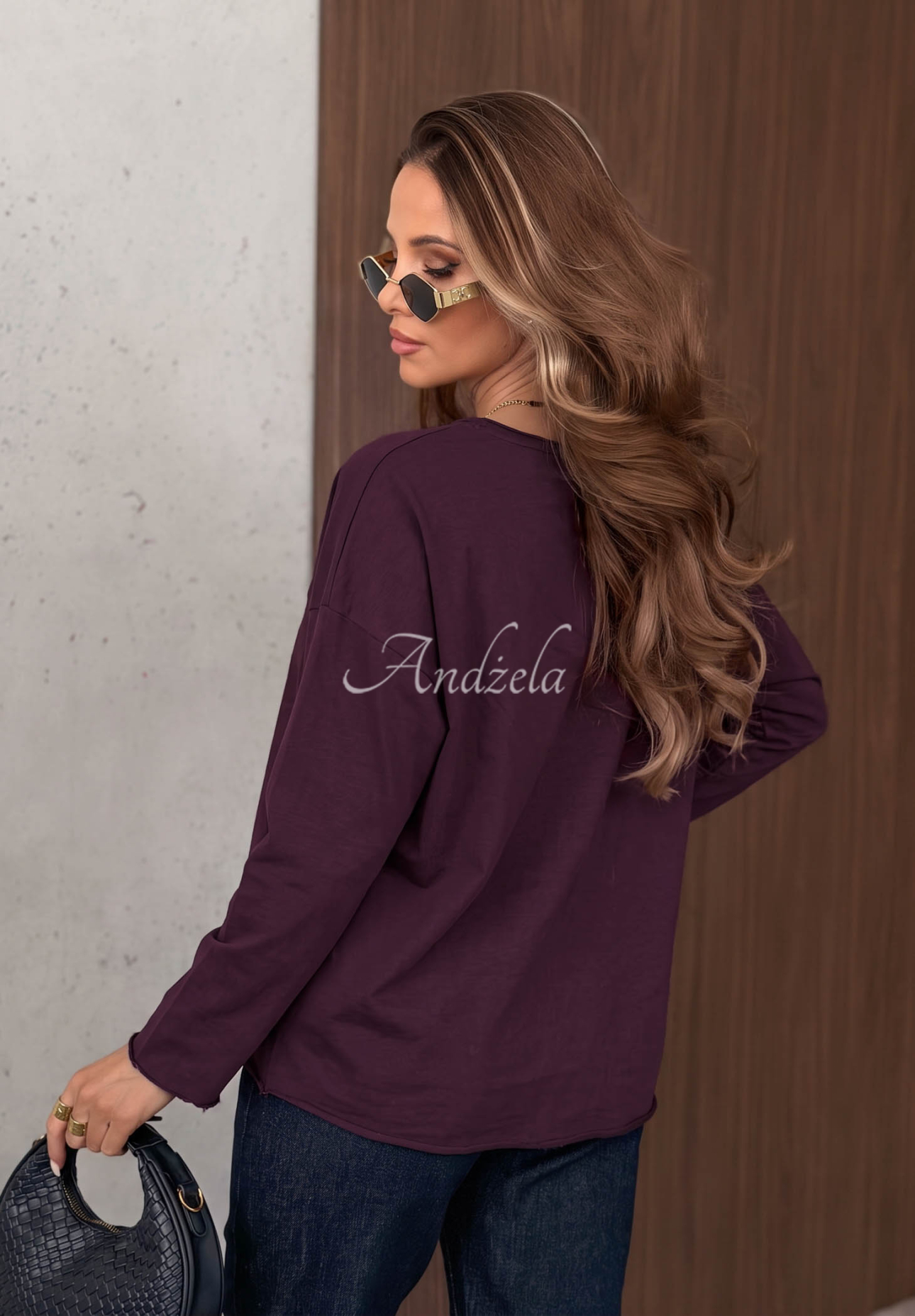 Bluse longsleeve z dekoltem i cekinami Last Sunrays Beerenfarben