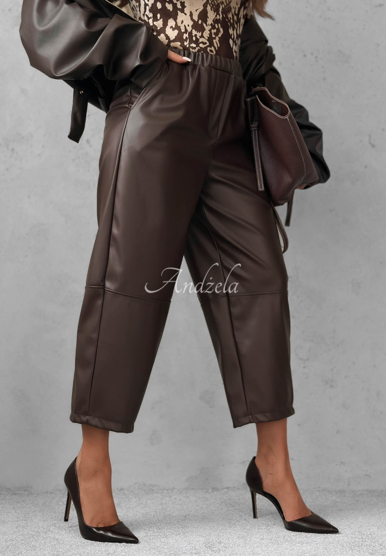 Lederhose mom fit Warm Vanilla Schokoladenbraun