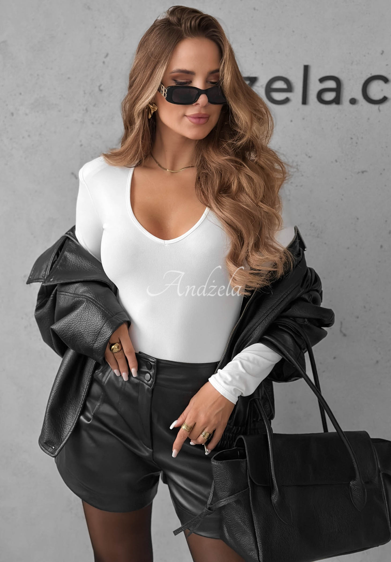 Longsleeve-Bluse mit Ausschnitt Main Girl Ecru