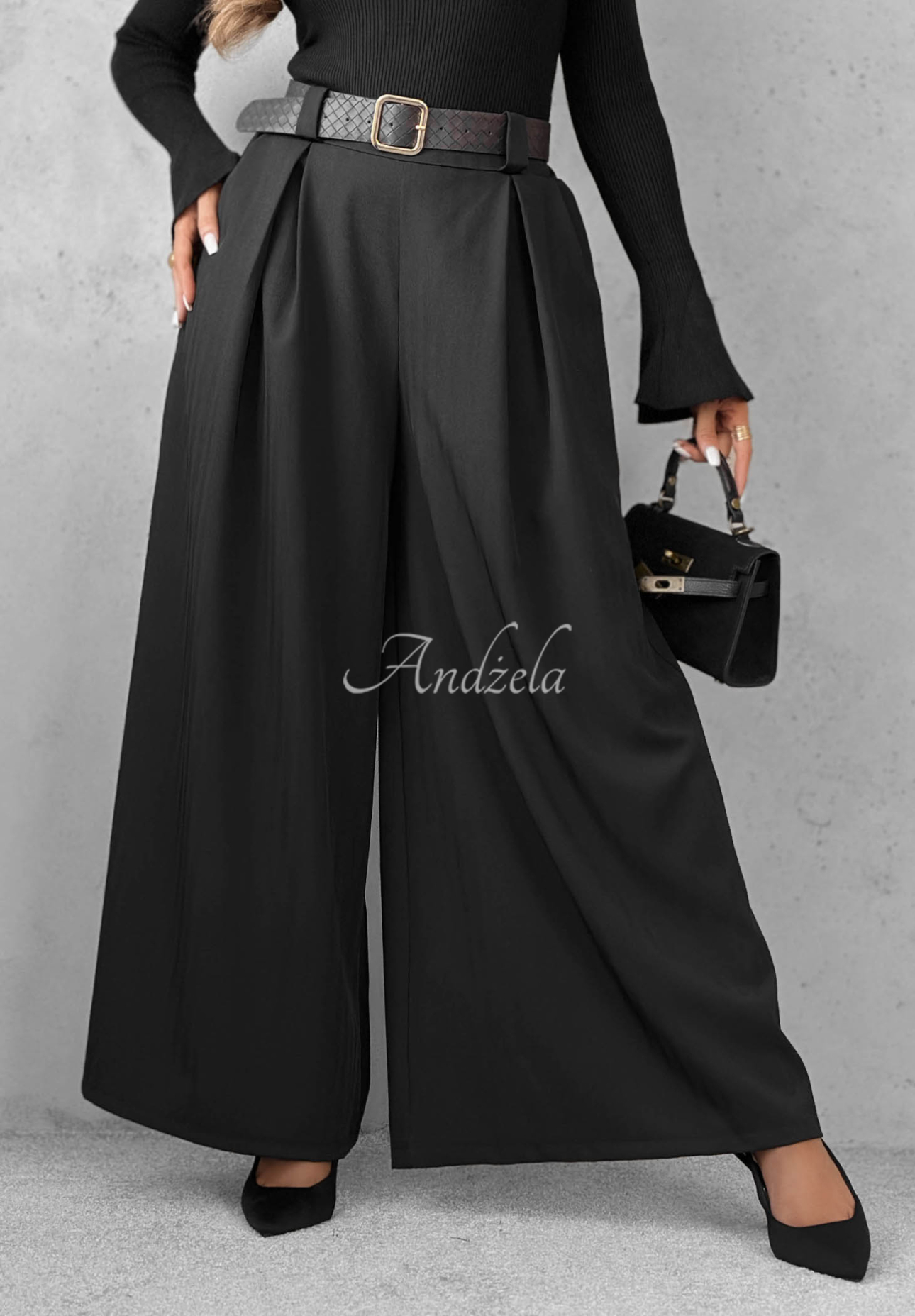 Weit geschnittene Stoffhose mit Gürtel Simple Elegance Schwarz