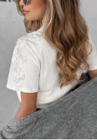 T-Shirt z ozdobnym napisem Favored Weiß
