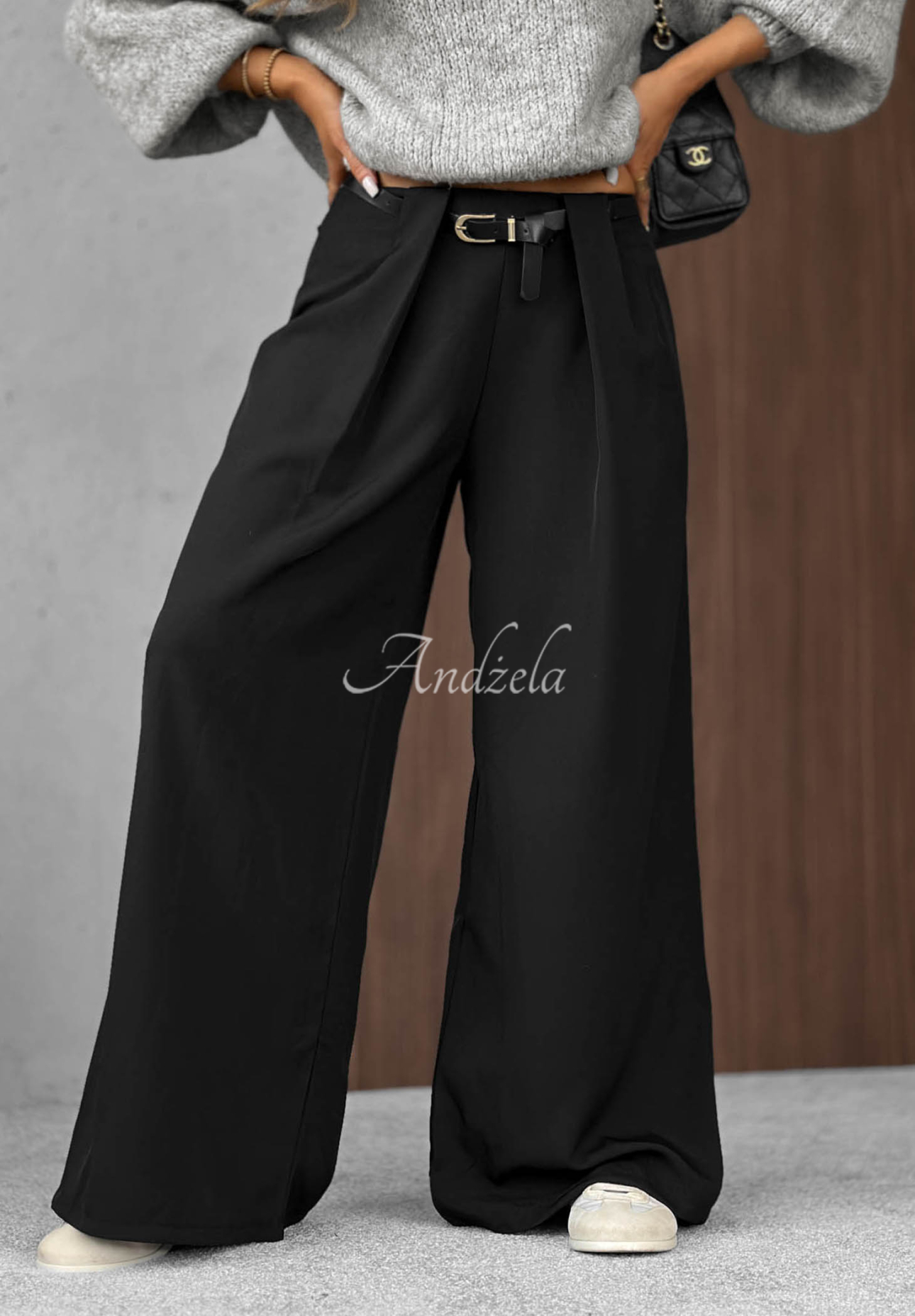 Elegante Wide-Leg-Hose mit Bundfalten Timeless Poise Schwarz