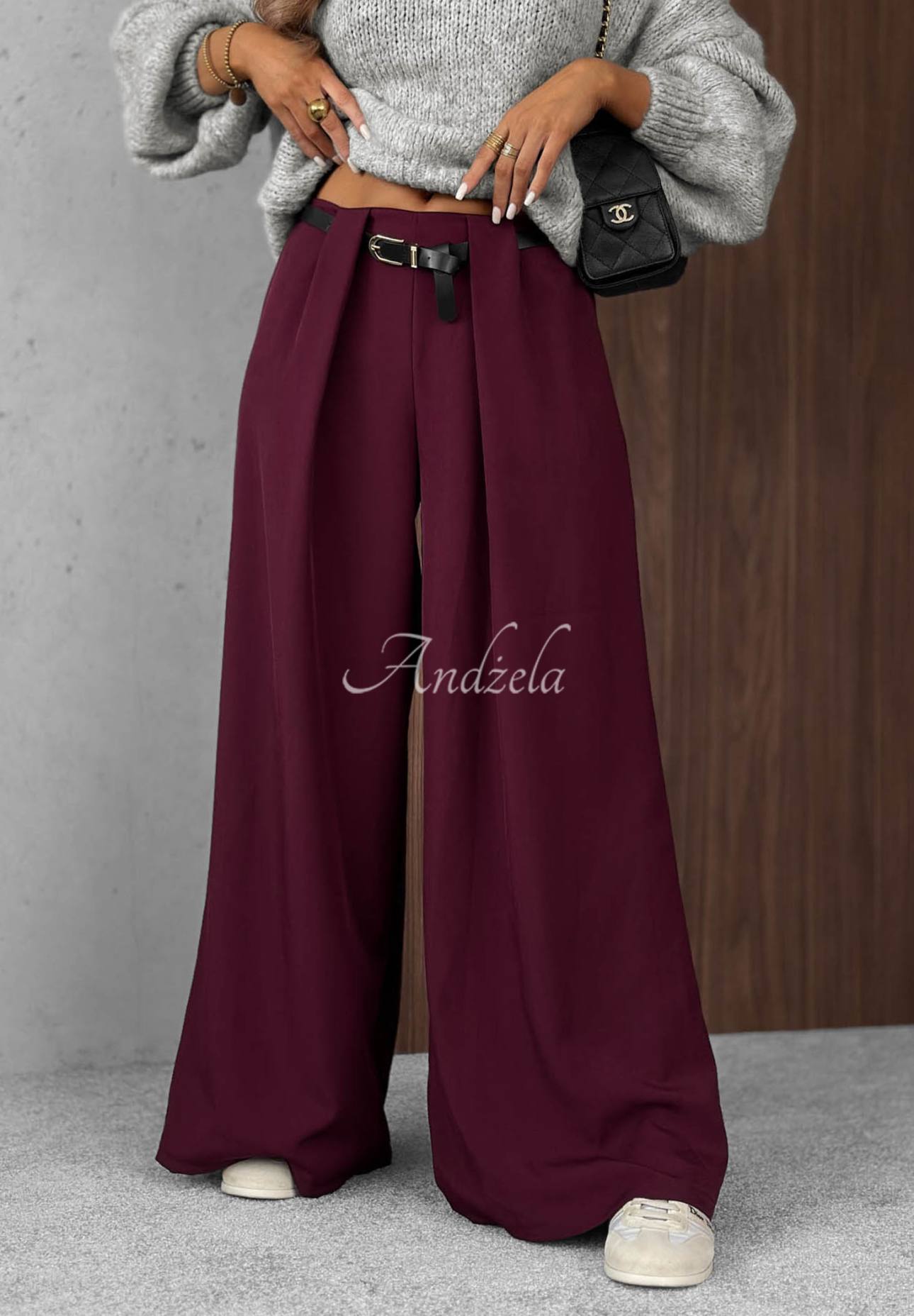 Elegante Wide-Leg-Hose mit Bundfalten Timeless Poise Burgunderrot