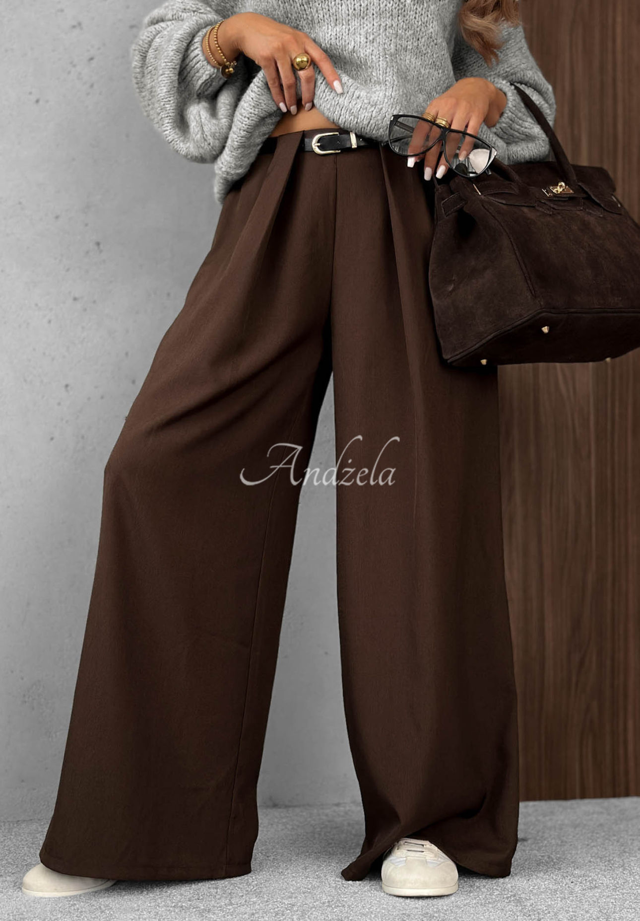 Elegante Wide-Leg-Hose mit Bundfalten Timeless Poise Schokoladenbraun