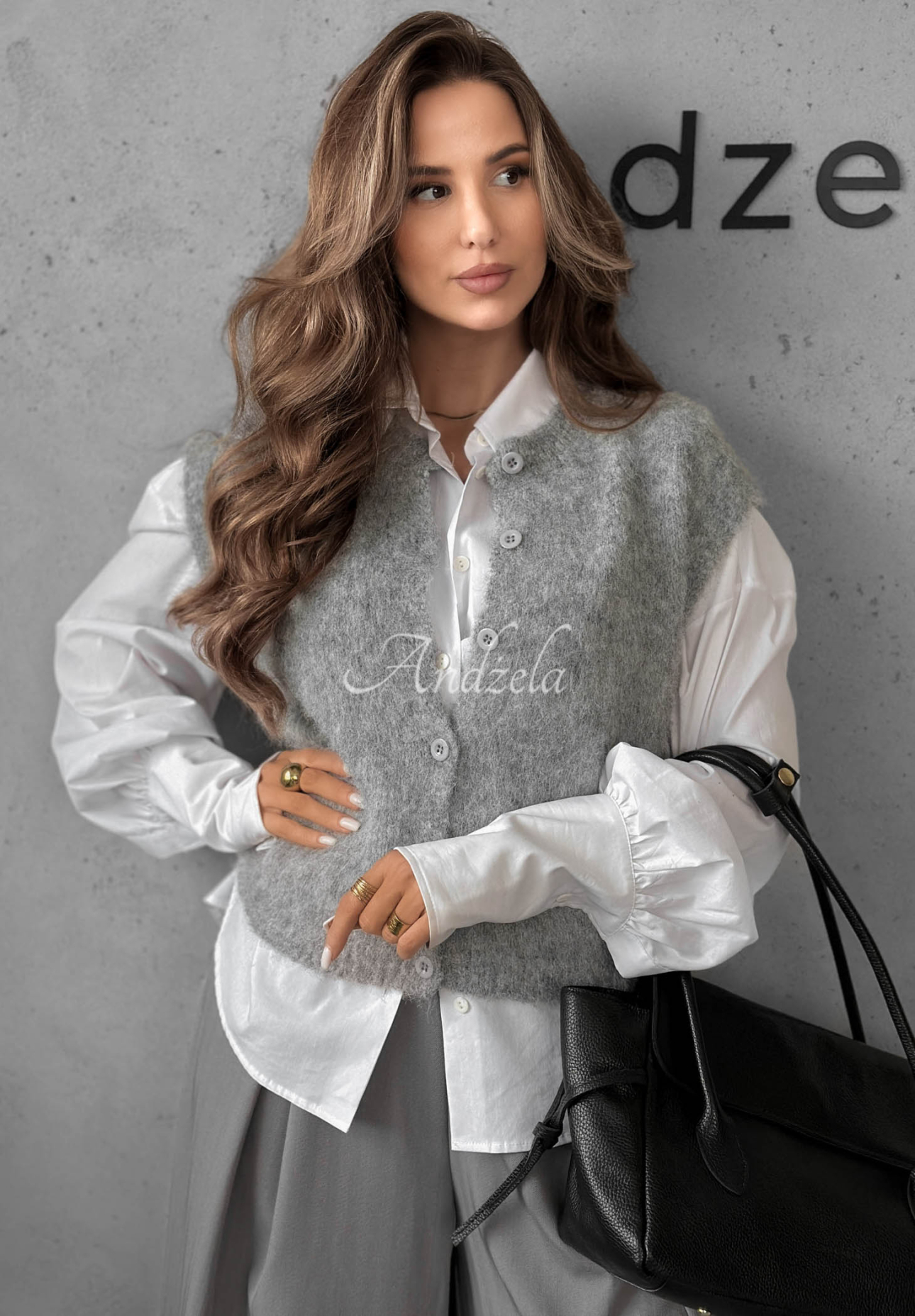 Kurze Strickweste mit Wollanteil Cloud Soft Grau