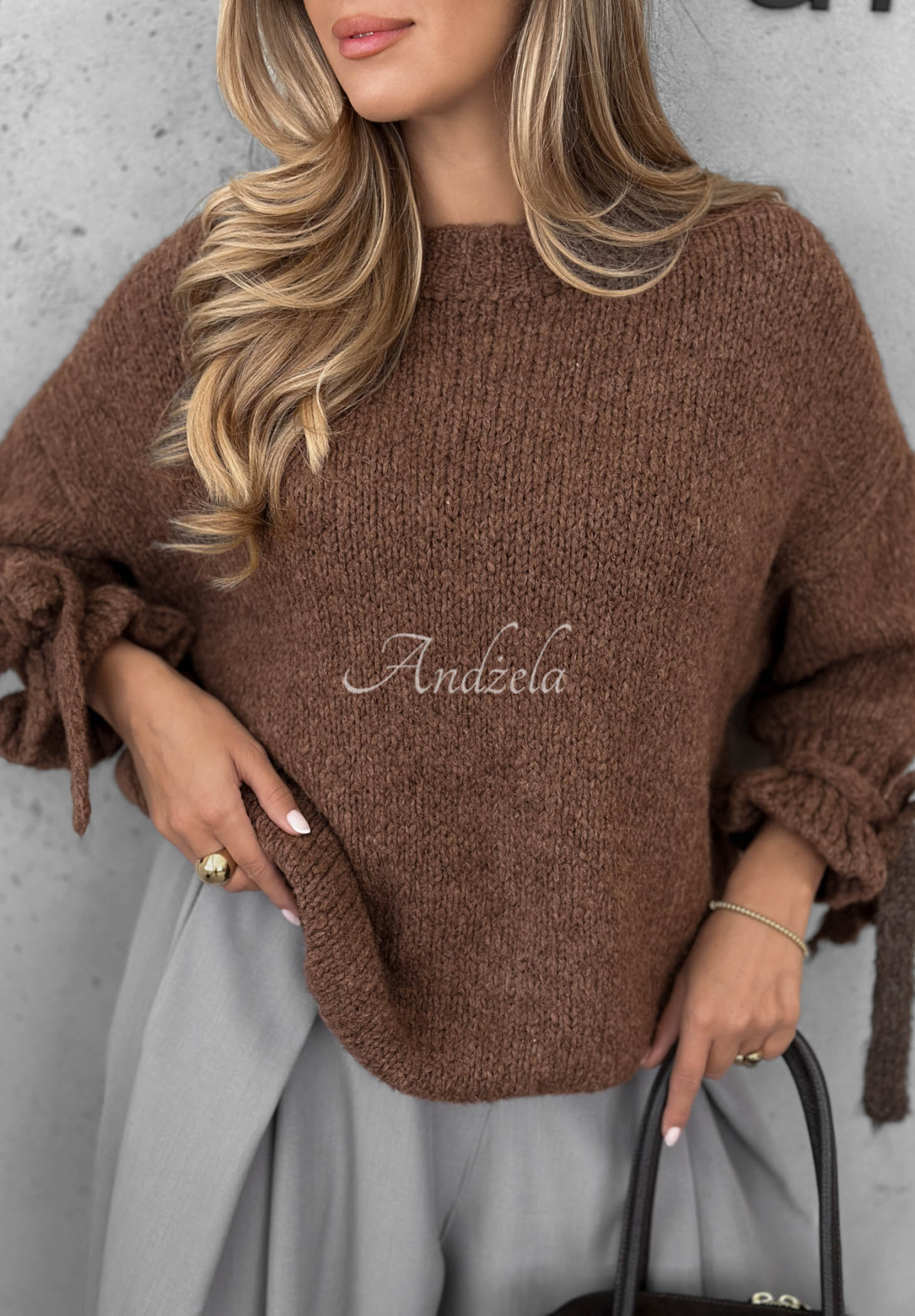 Weicher Pullover mit Bindedetails aus Wolle und Viskose Candle Smell Schokoladenbraun