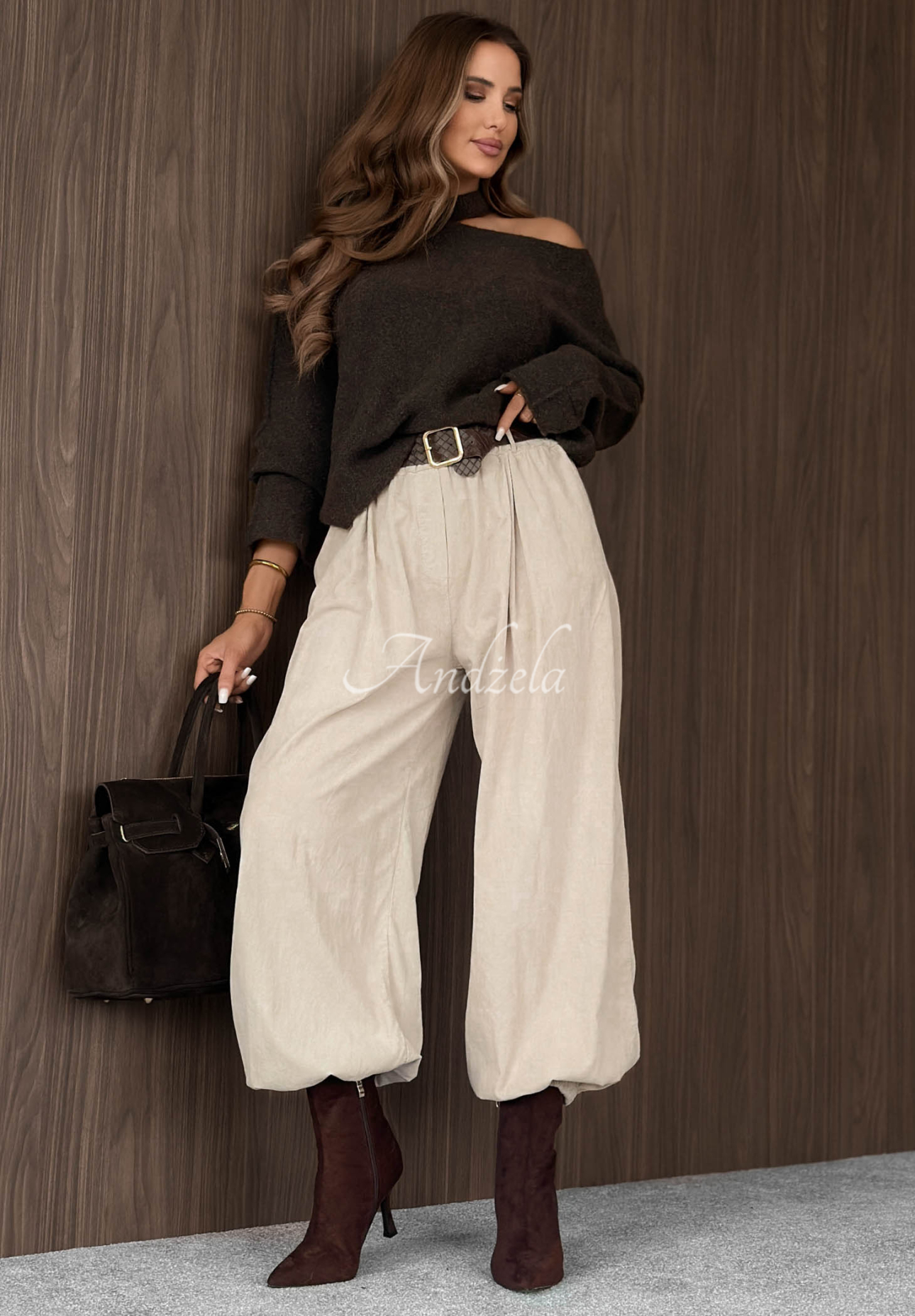 Jogginghose aus Baumwoll-Cord mit Gürtel Simple Edit Beige