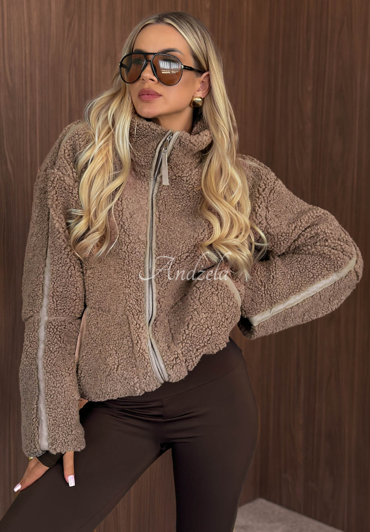 Sherpa Jacke aus Lammfellimitat mit Stehkragen Cozy Darling Mokkafarben