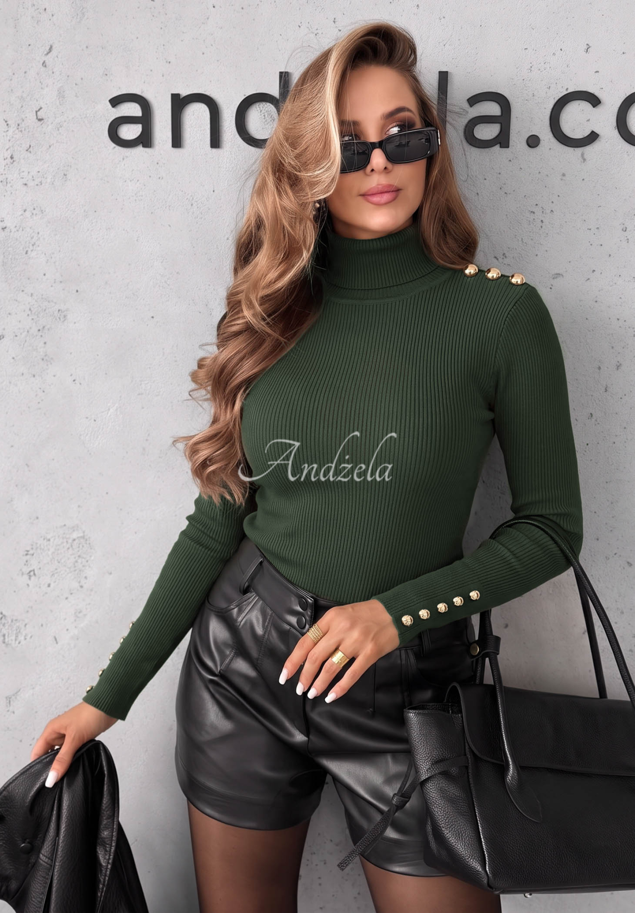 Gerippte Longsleeve-Bluse aus Viskose Essential Fit Khaki