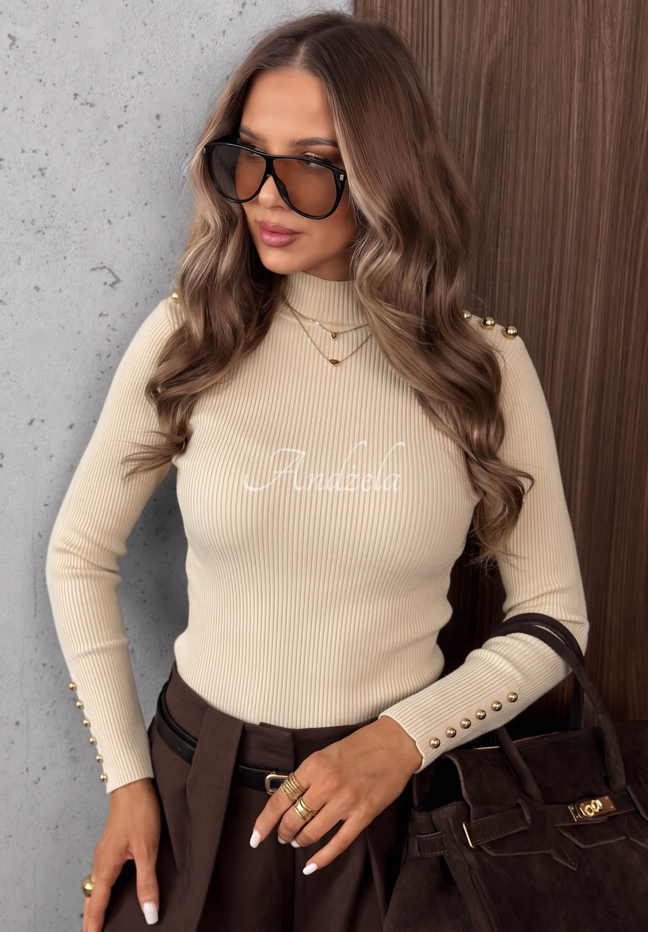 Gerippte Longsleeve-Bluse aus Viskose Essential Fit Beige