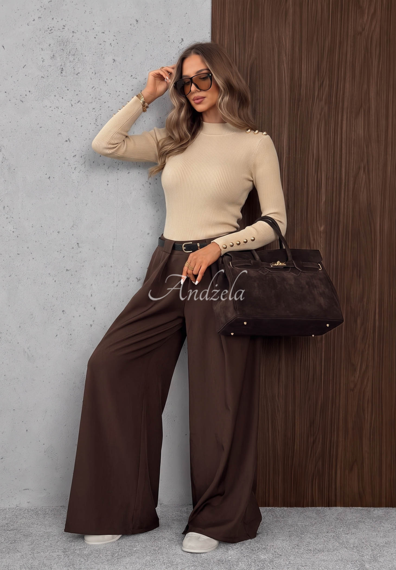 Gerippte Longsleeve-Bluse aus Viskose Essential Fit Beige