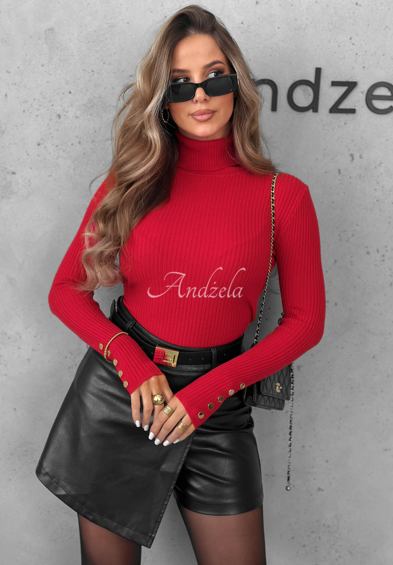 Gerippte Longsleeve-Bluse aus Viskose Seasonal Basic Rot