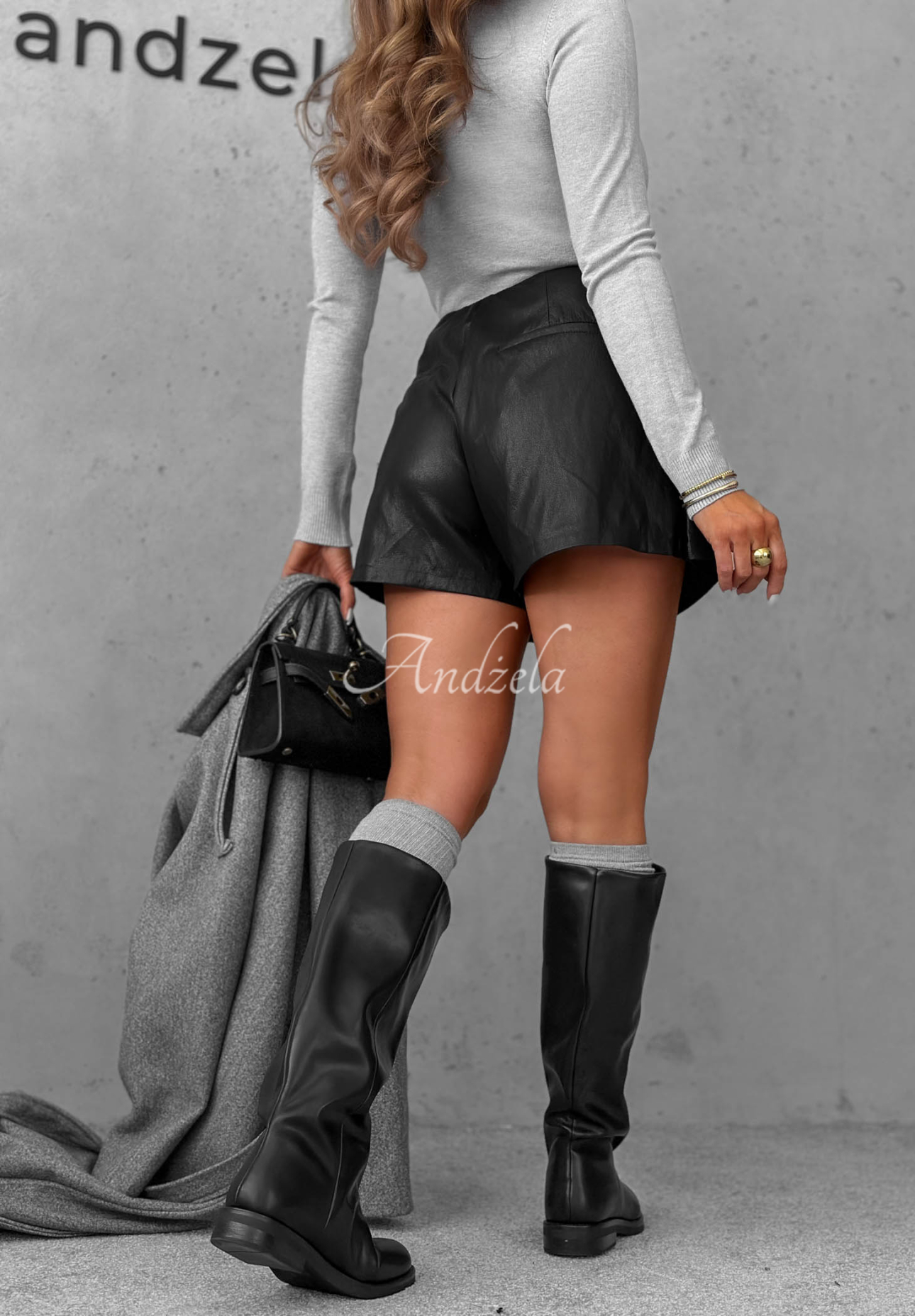 Mini-Hosenrock aus Leder Simple Joy Schwarz