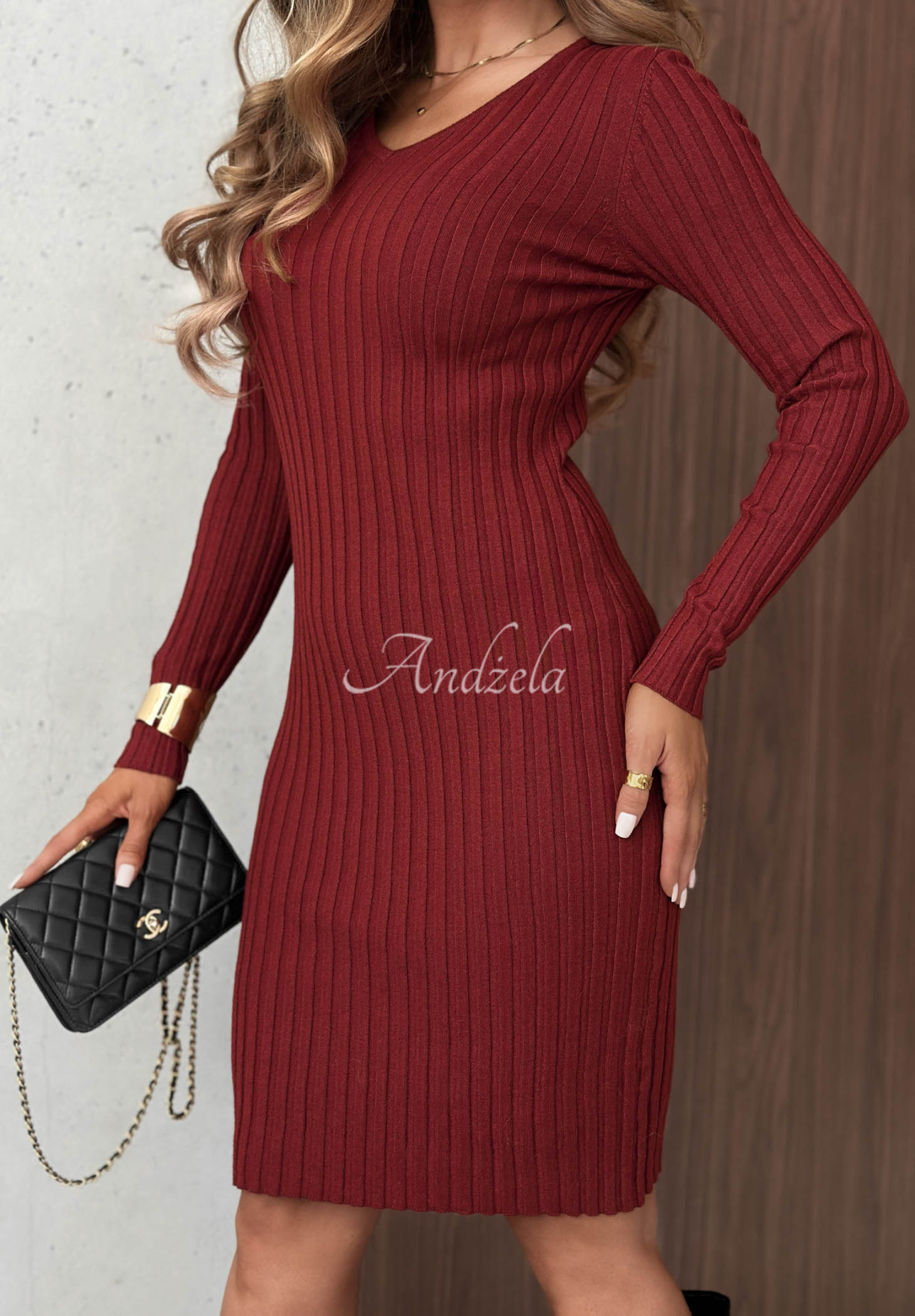Geripptes Minikleid aus Viskose mit langen Ärmeln und Ausschnitt Lost Romance Burgunderrot