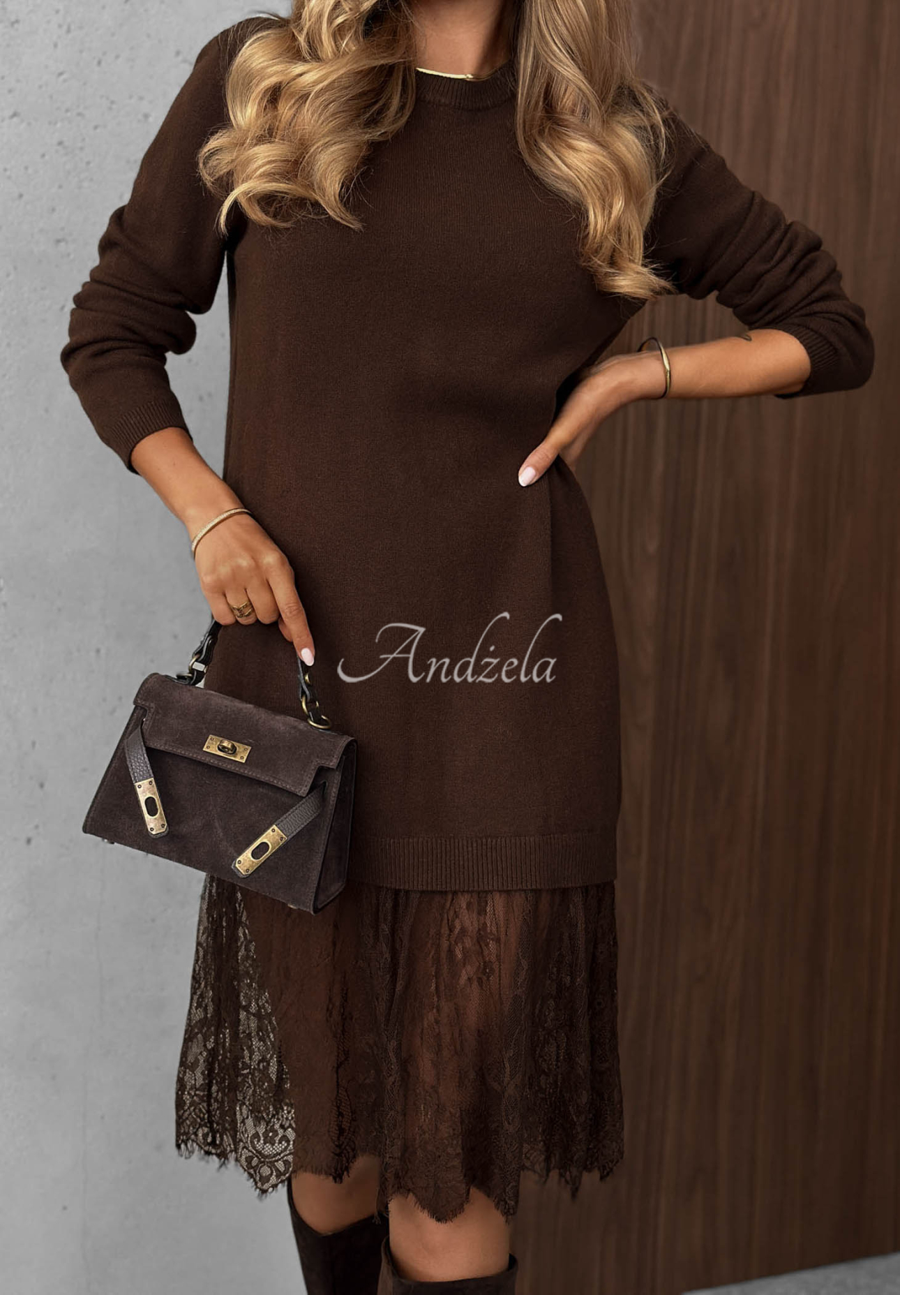 Strickkleid mit Spitze aus Viskose Secret Romance Schokoladenbraun
