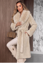 Mantel z futerkiem i paskiem Cloud Cuddle Beige