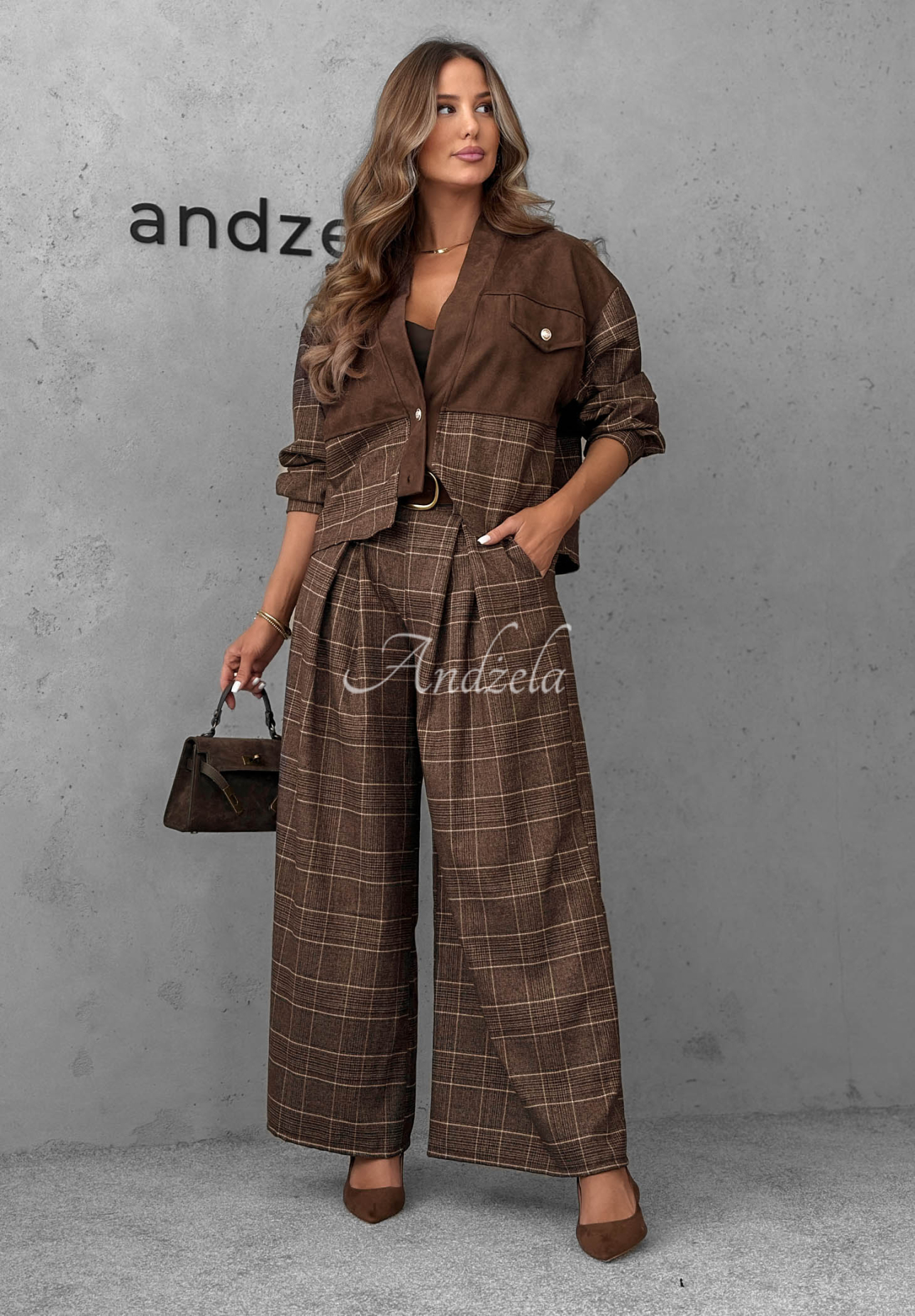 Stoffhose mit Bundfalten und kariertem Muster Second Coffee Schokoladenbraun