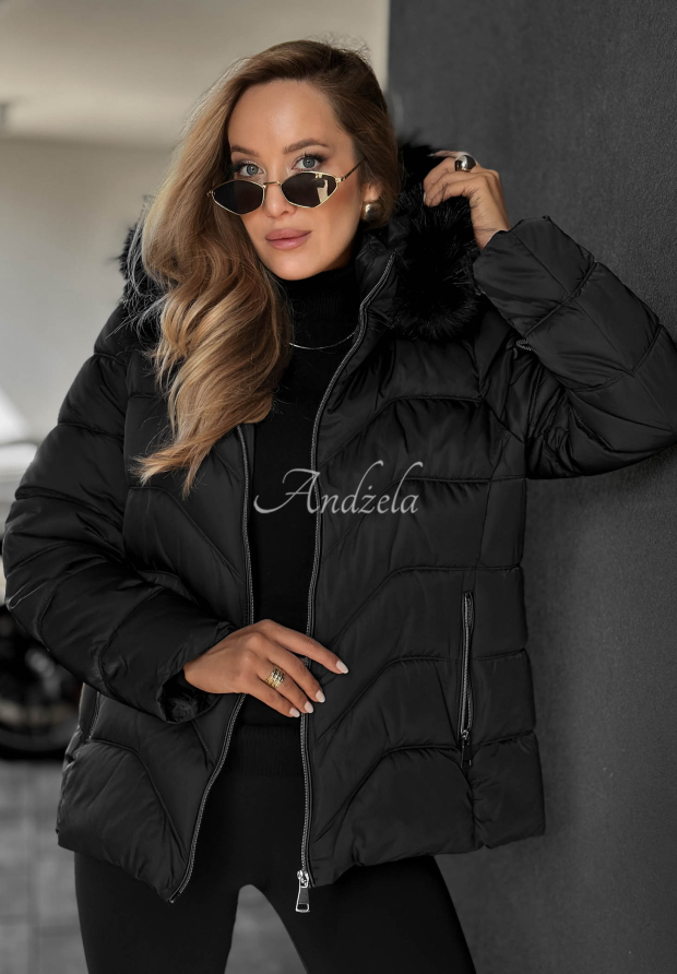 Kurze Steppjacke mit Fellimitat an der Kapuze Frost Belle Schwarz