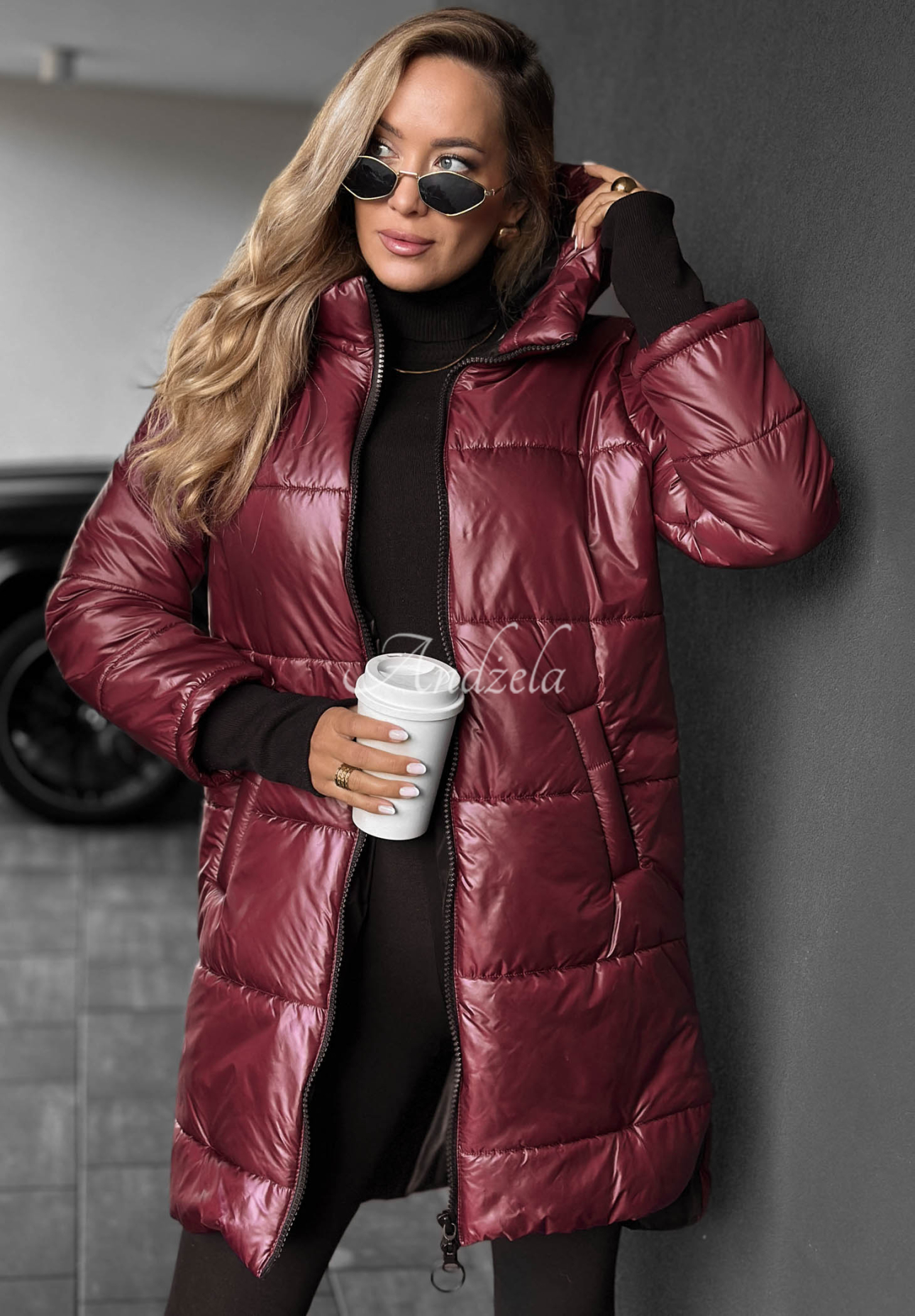 Lange, gesteppte Jacke mit Kapuze Cinnamon Latte Burgunderrot