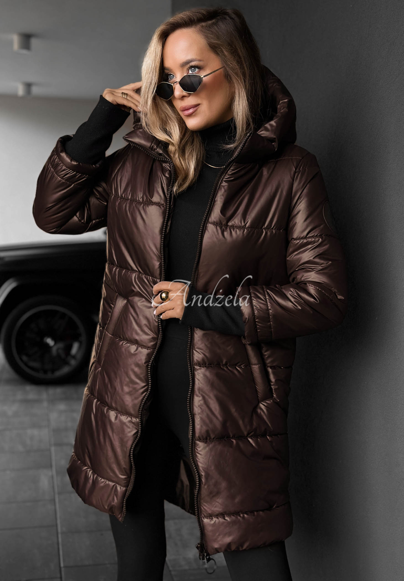 Lange, gesteppte Jacke mit Kapuze Cinnamon Latte Schokoladenbraun