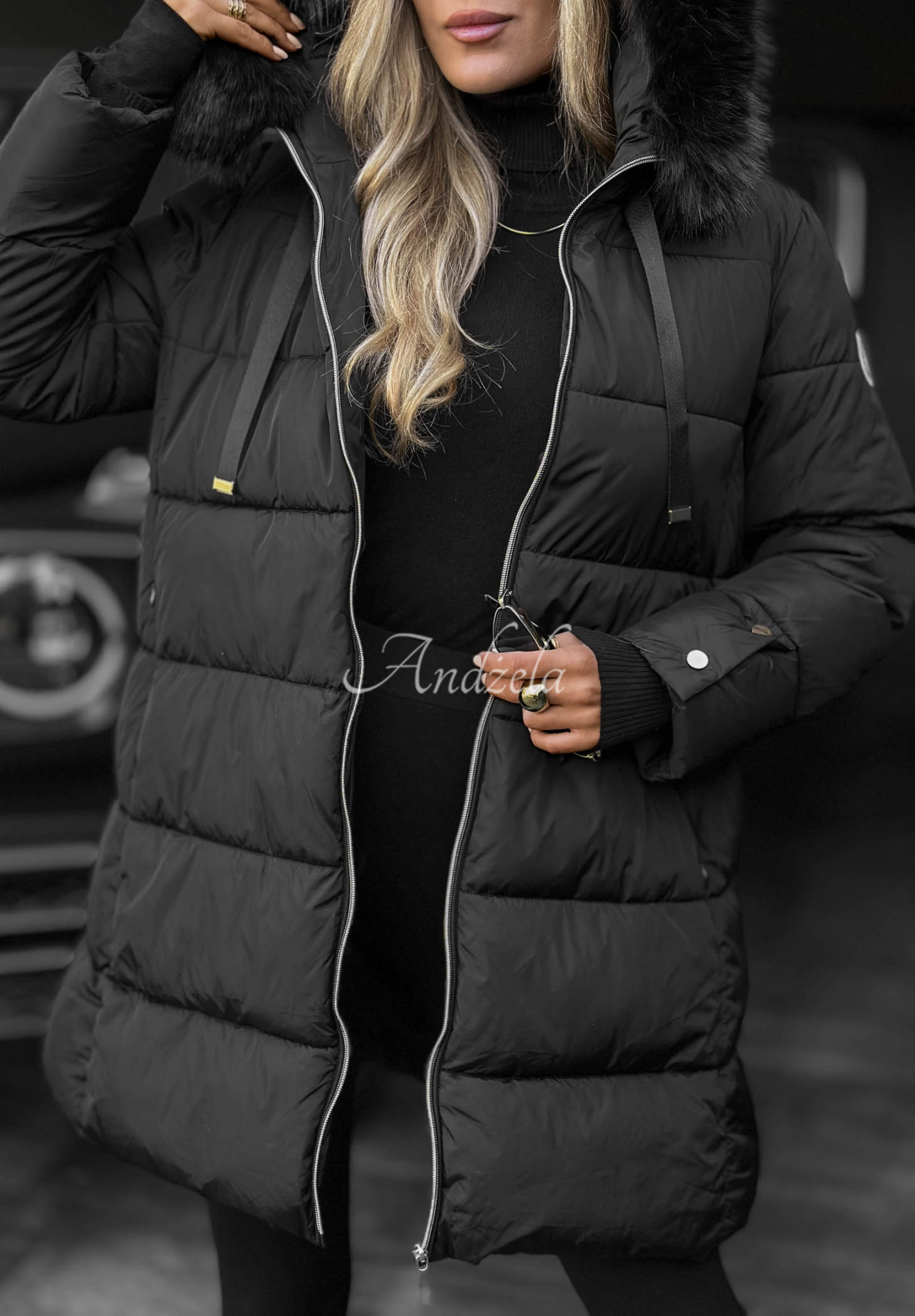 Lange, gesteppte Jacke mit Fellimitat Winter Sunday Schwarz