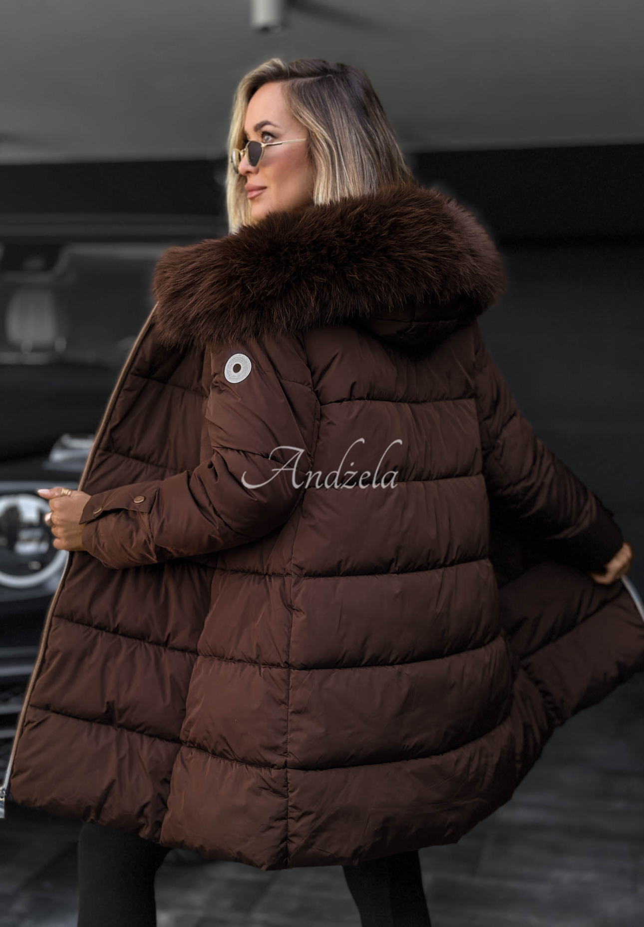 Lange, gesteppte Jacke mit Fellimitat Winter Sunday Schokoladenbraun
