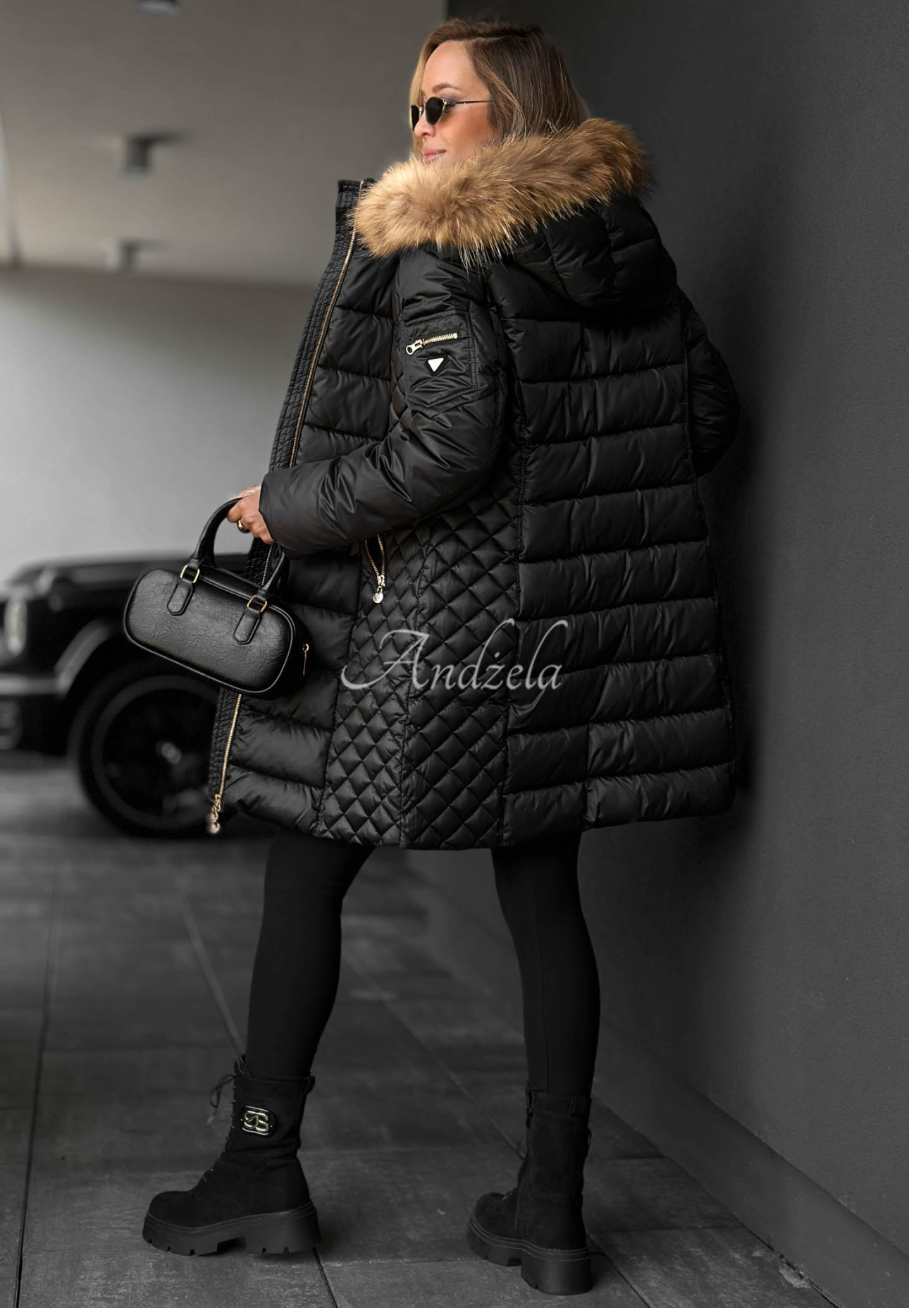 Lange, gesteppte Jacke mit Fellimitat Afterglow Hours Schwarz