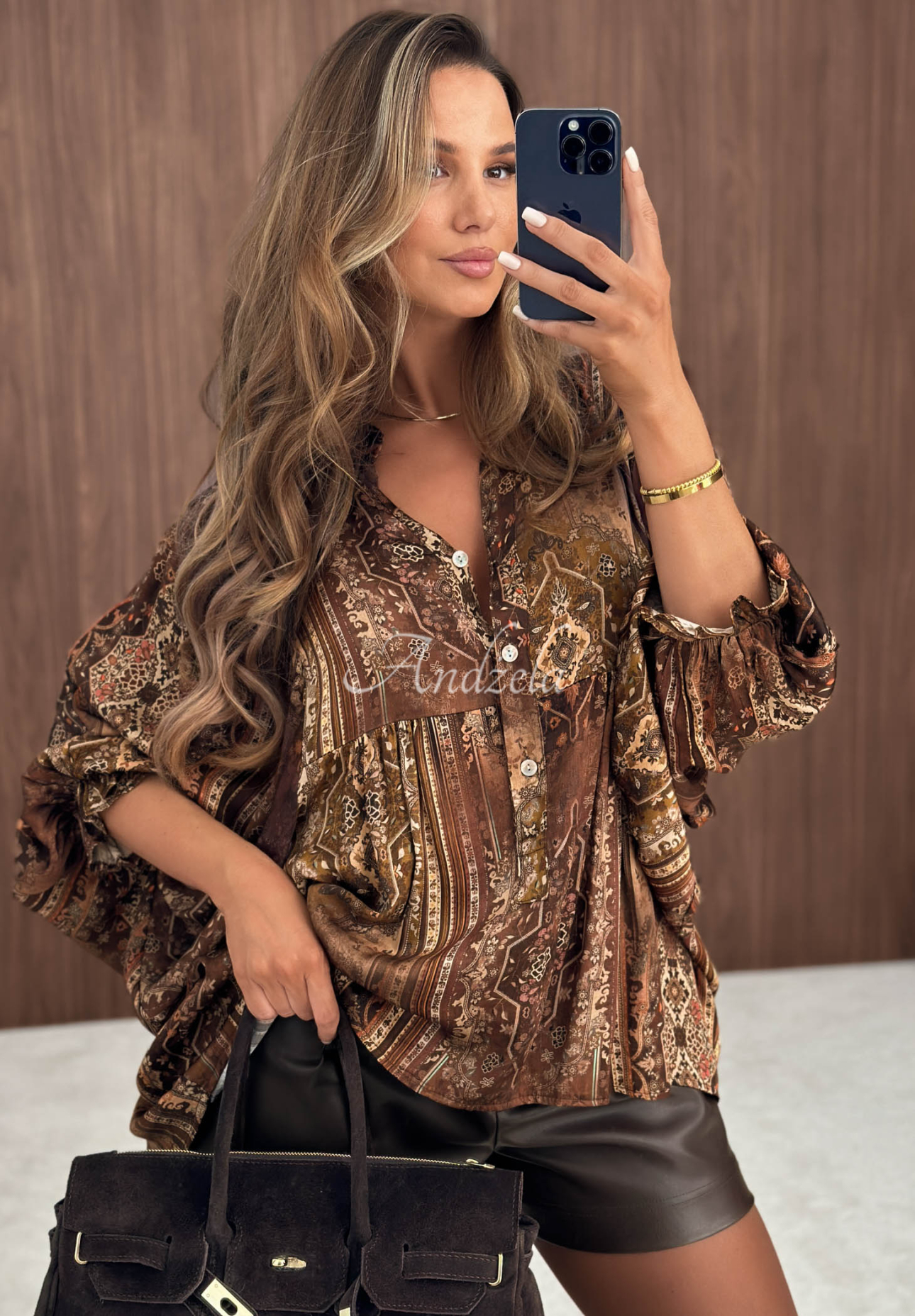 Asymmetrisches Oversize-Hemd aus Satin Sunday Brunch Camel