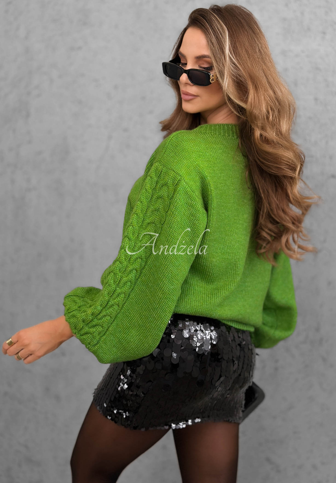 Wollpullover mit dekorativ gestrickten Ärmeln Comfort First Grün