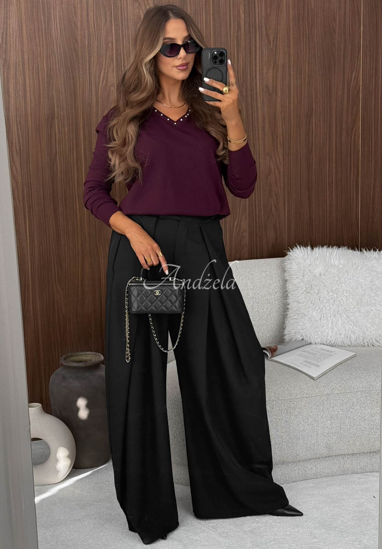 Kurzer Viskosepullover mit verziertem Ausschnitt Daily Chill Beerenfarben