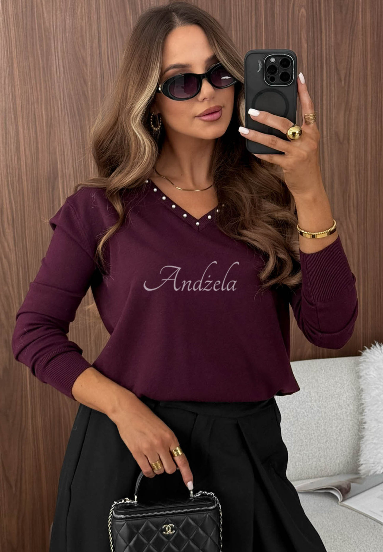 Kurzer Viskosepullover mit verziertem Ausschnitt Daily Chill Beerenfarben