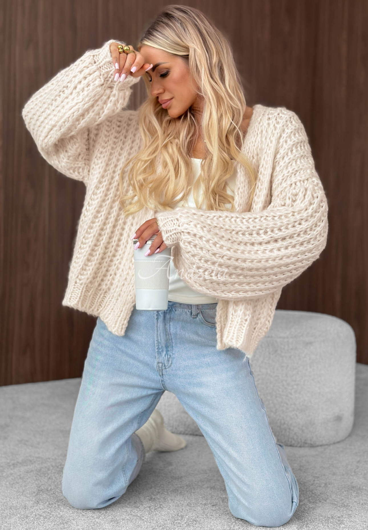 Kurzer Cardigan mit Puffärmeln Frost Club Ecru