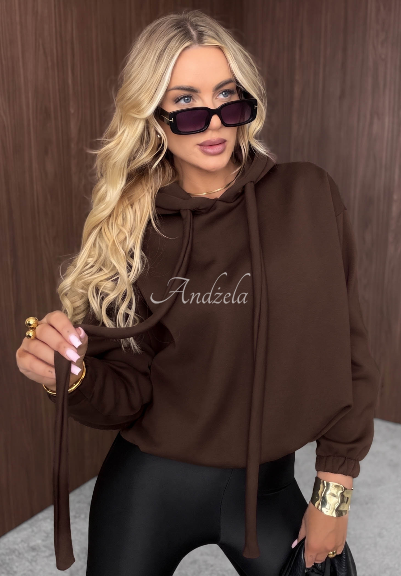 Oversize-Kapuzenpullover aus Baumwolle Not Quite Schokoladenbraun