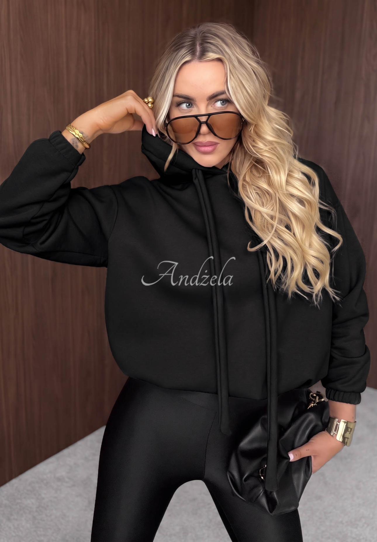 Oversize-Kapuzenpullover aus Baumwolle Not Quite Schwarz