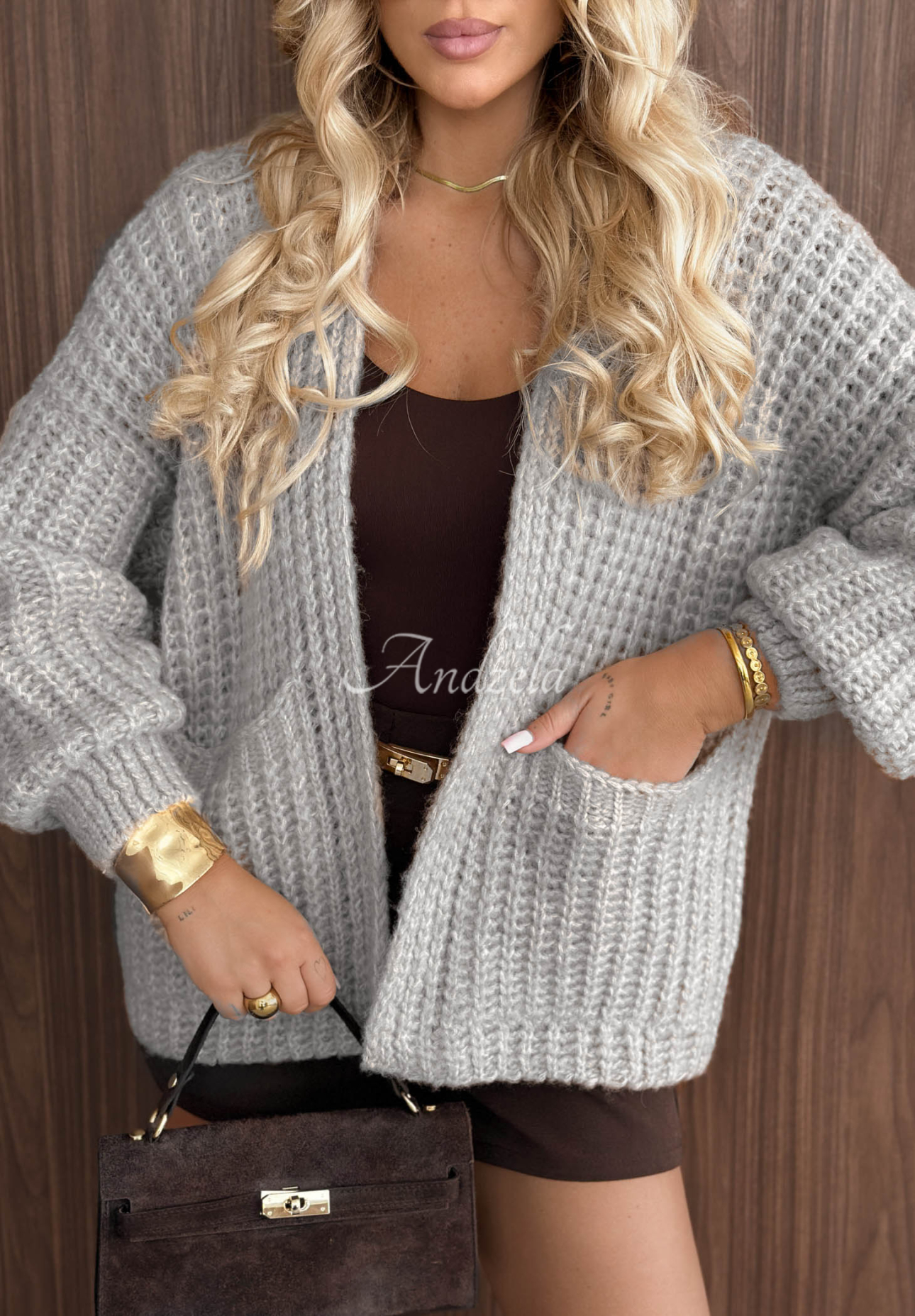 Kurzer Cardigan mit Wolle Simply Cozy Grau