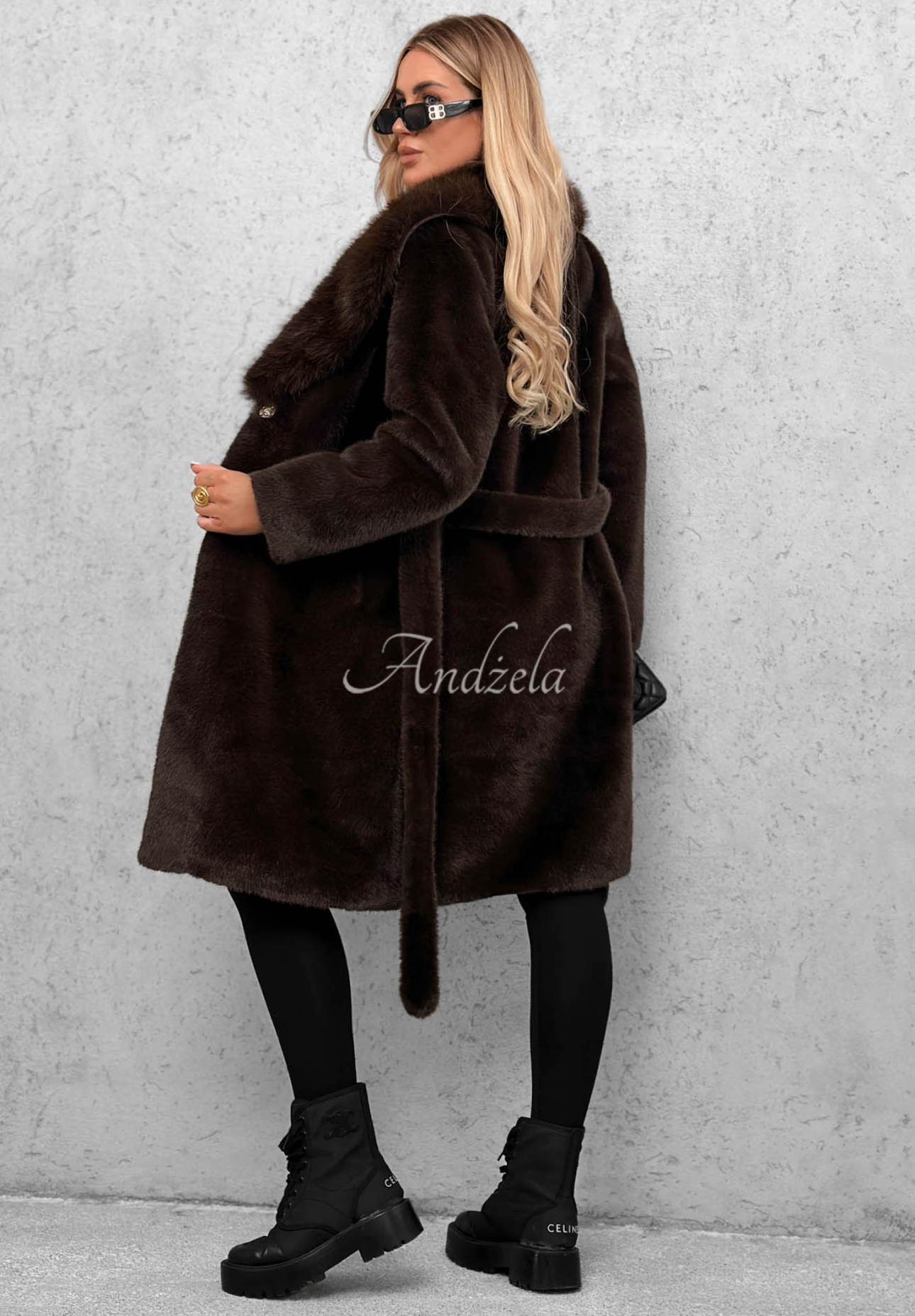 Mantel aus Kunstfell mit Gürtel Cloud Cuddle Schokoladenbraun