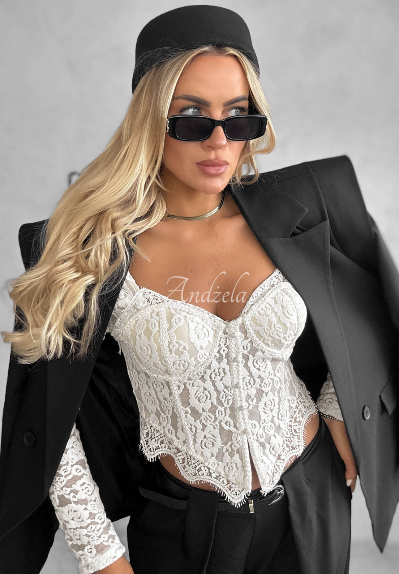 Langarmbluse aus Spitze im Korsett-Stil Pure Seduction Weiß
