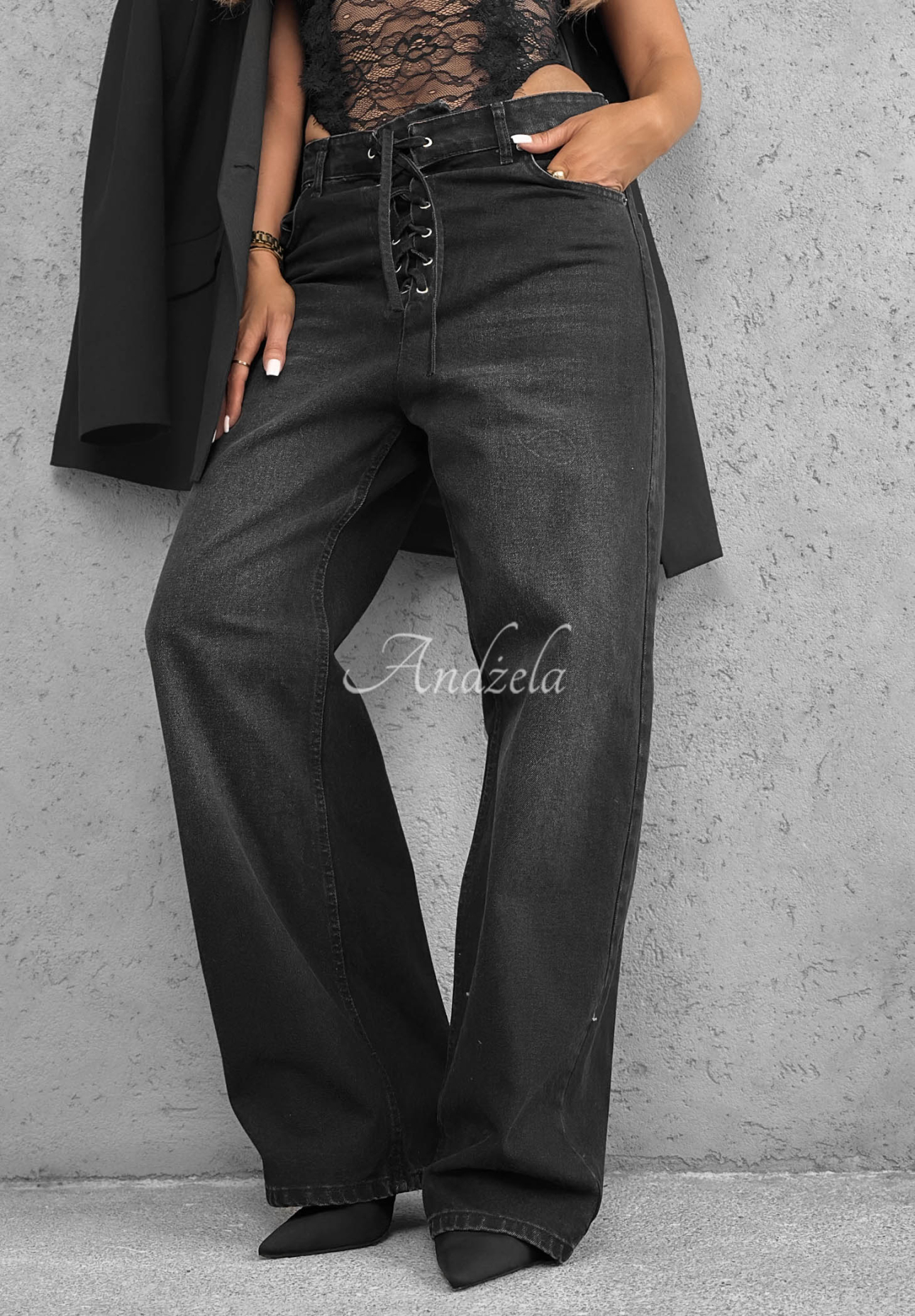 Baggy-Jeans mit Schnürung Pretty Savage Schwarz