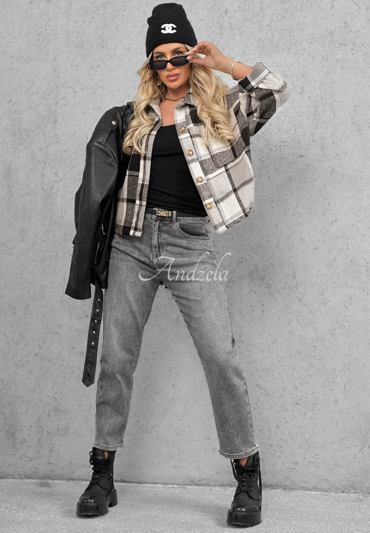Jeanshose mom fit Quiet Days Grau