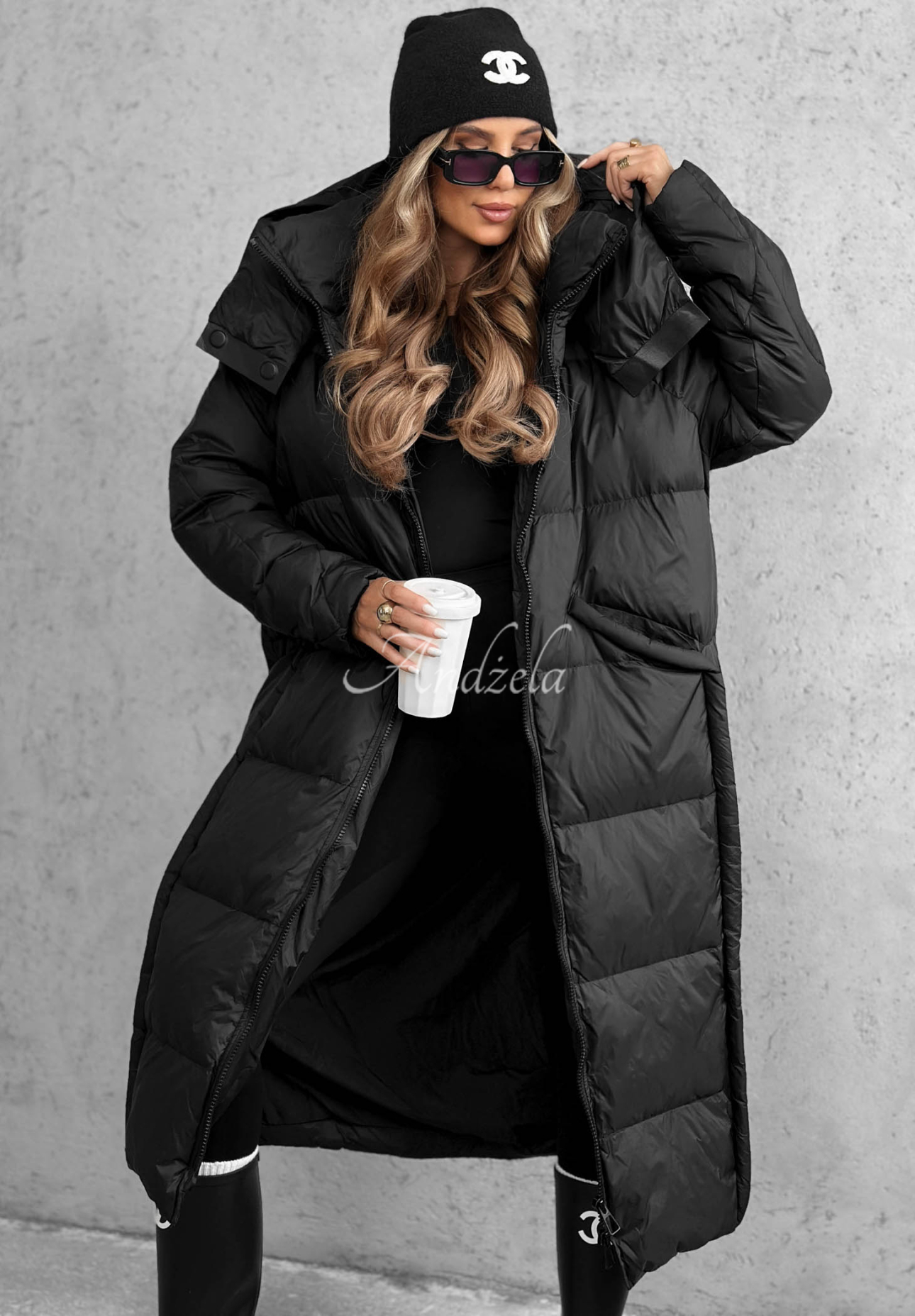 Lange Daunenjacke mit Kapuze Want Winter Schwarz