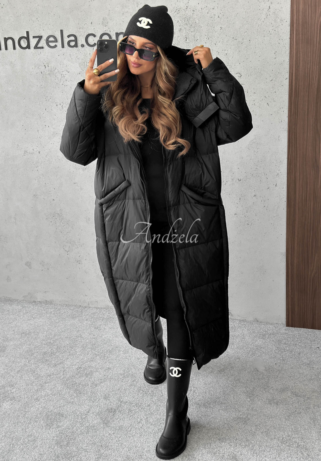 Lange Daunenjacke mit Kapuze Want Winter Schwarz