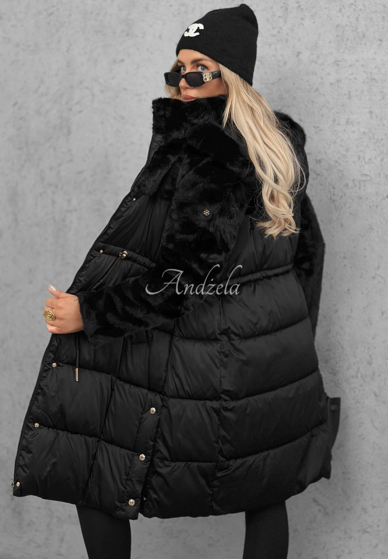 Lange Steppjacke mit Teddyfutter Out Today Schwarz