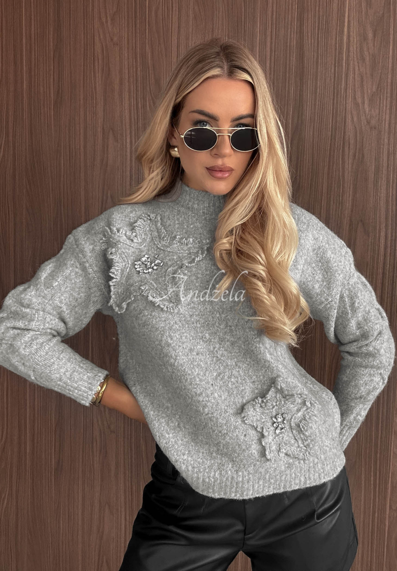 Weicher Viskose-Pullover mit Strasssteinen Crystal Sky Grau