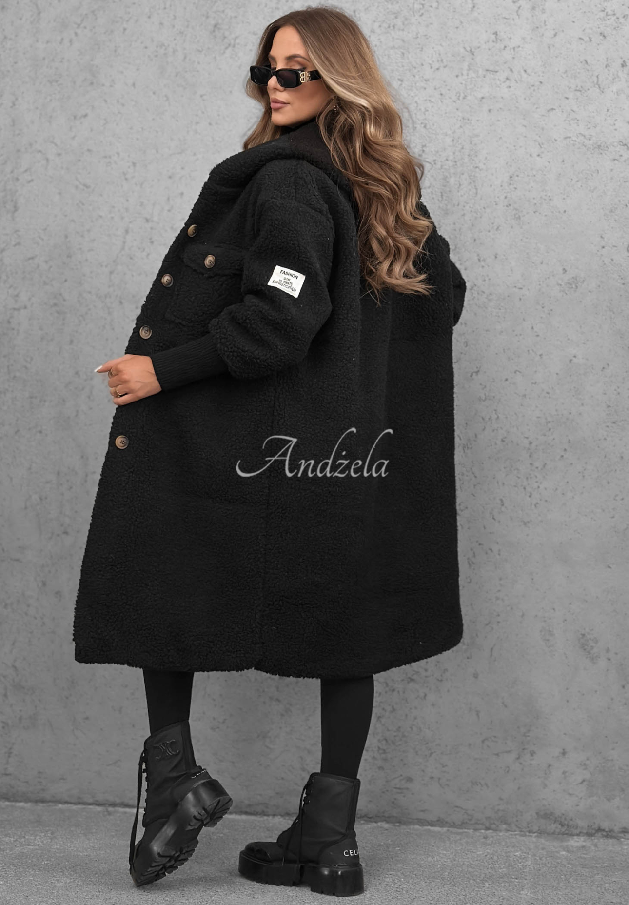 Langer Lammfellmantel mit Kapuze Aspen Babe Schwarz